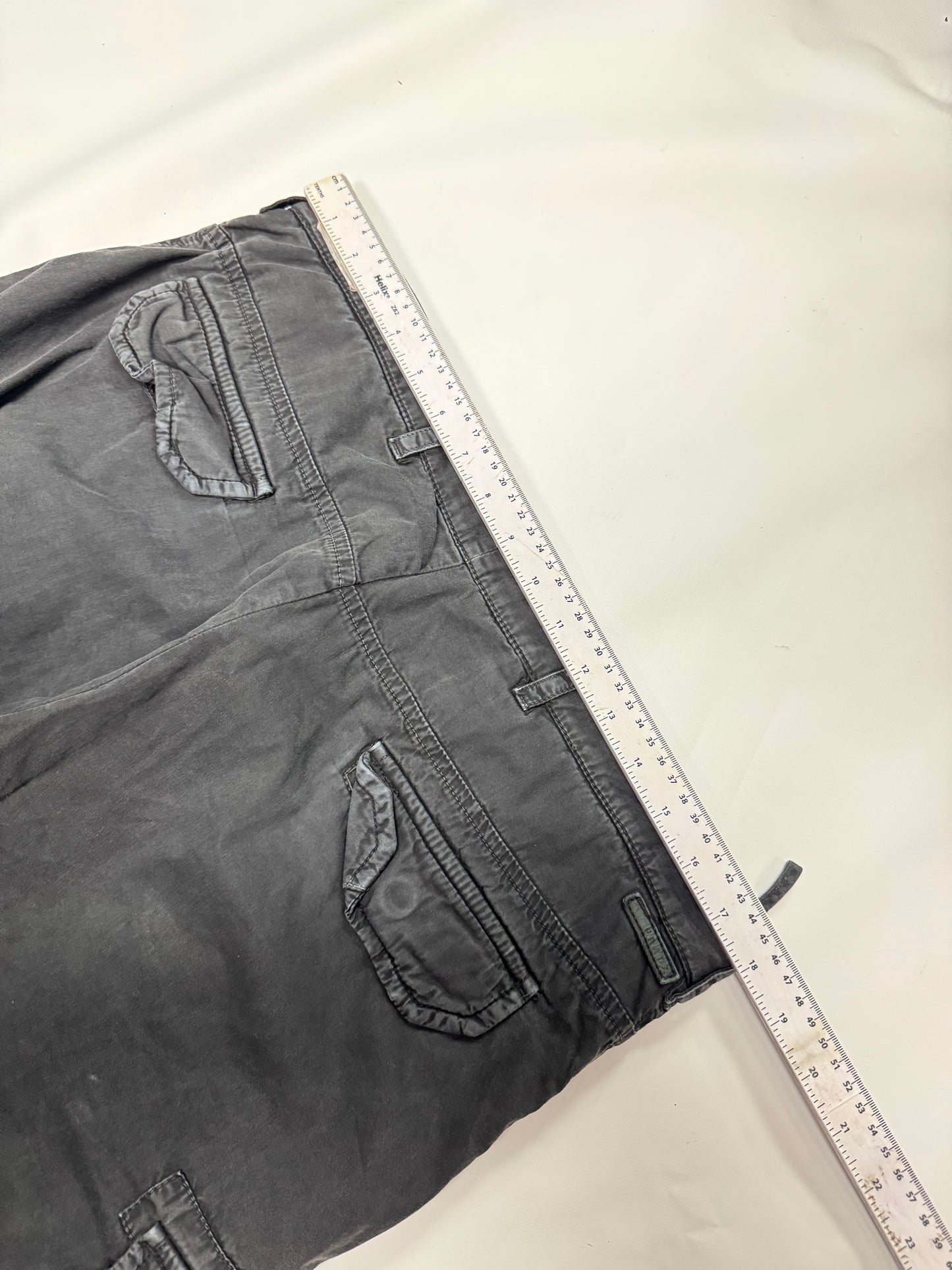 Prada sport Cargo shorts (W36)