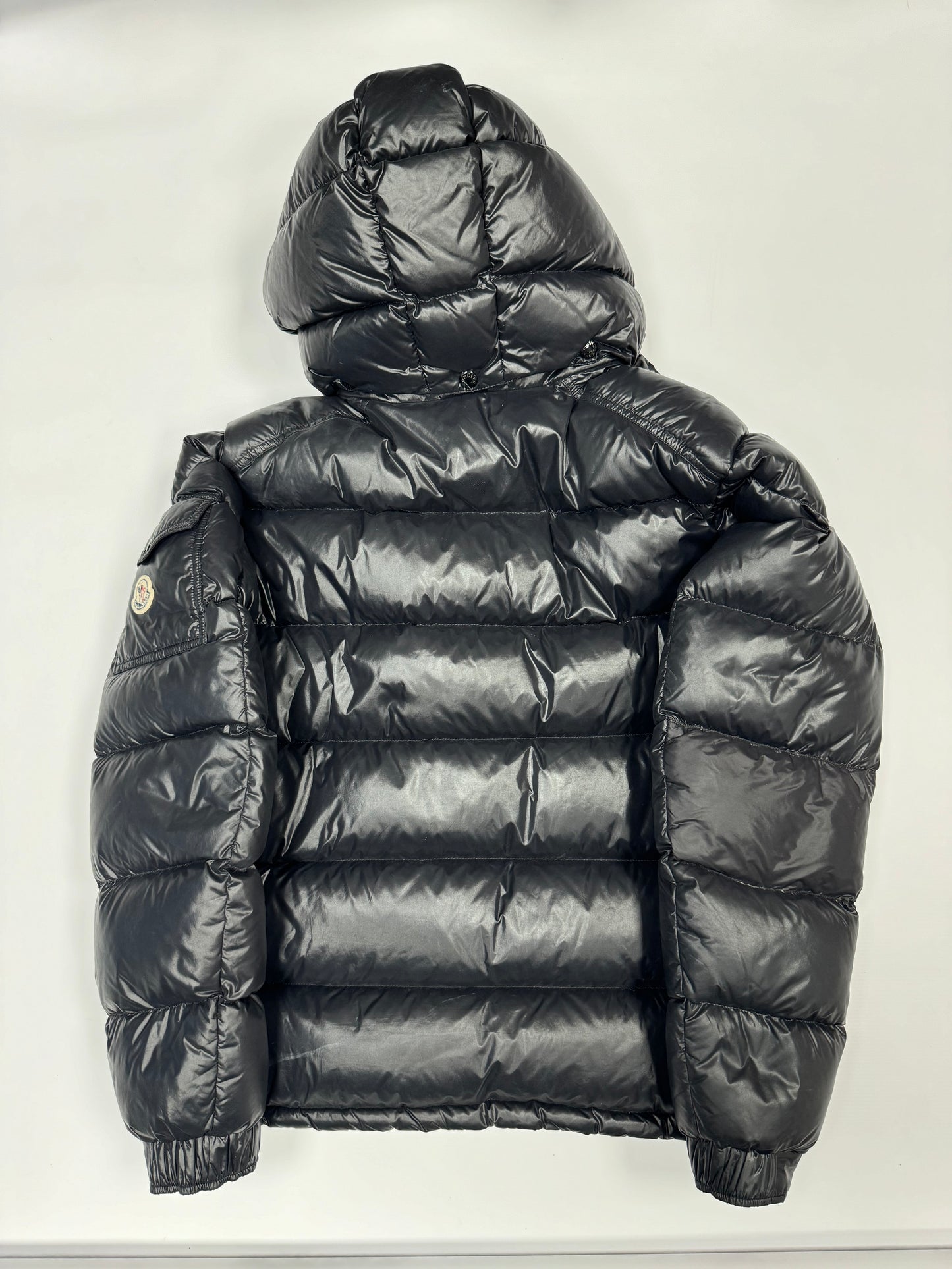 Moncler maya jacket (XL)