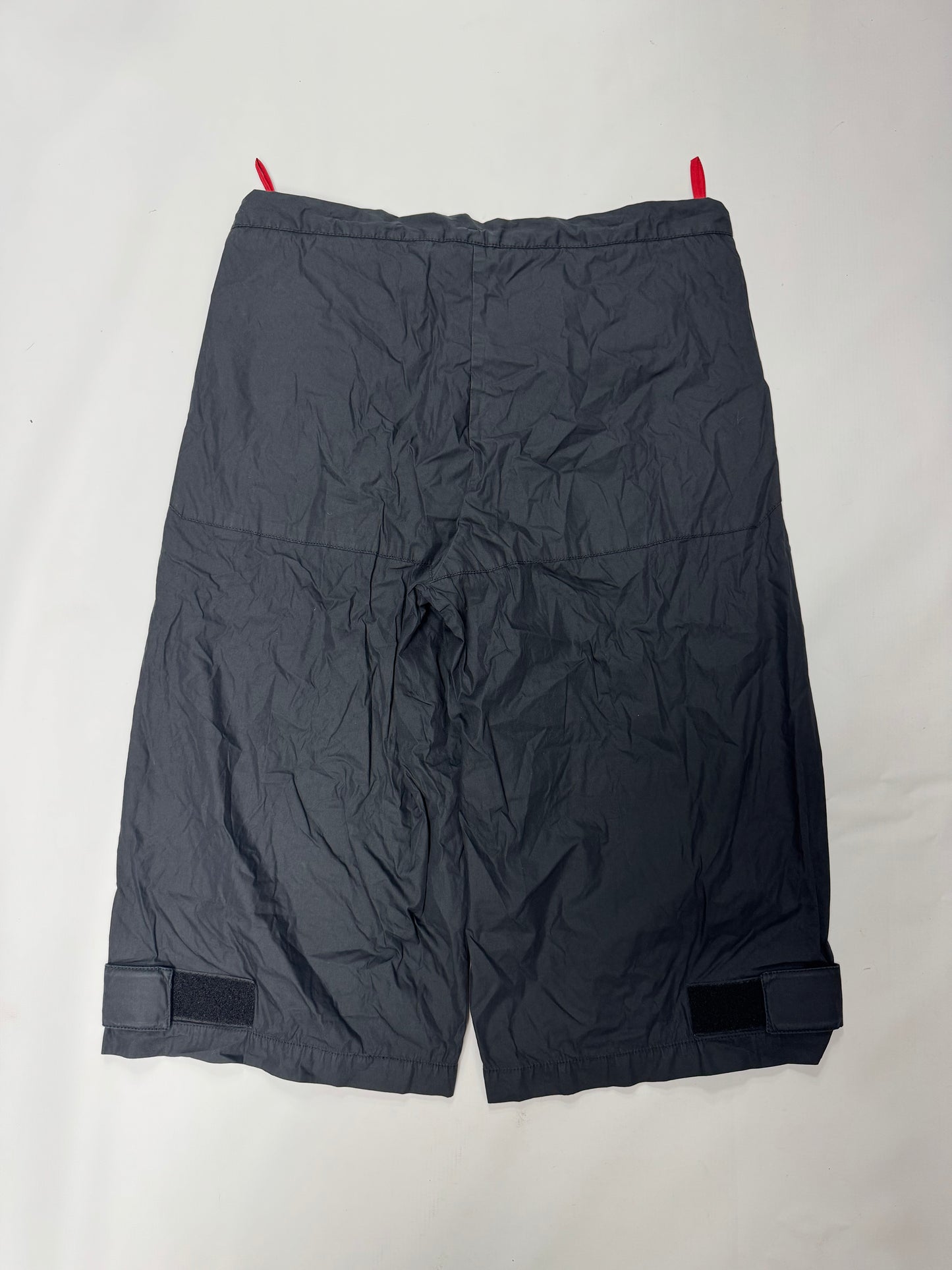 Prada sport 3/4 Shorts (M)