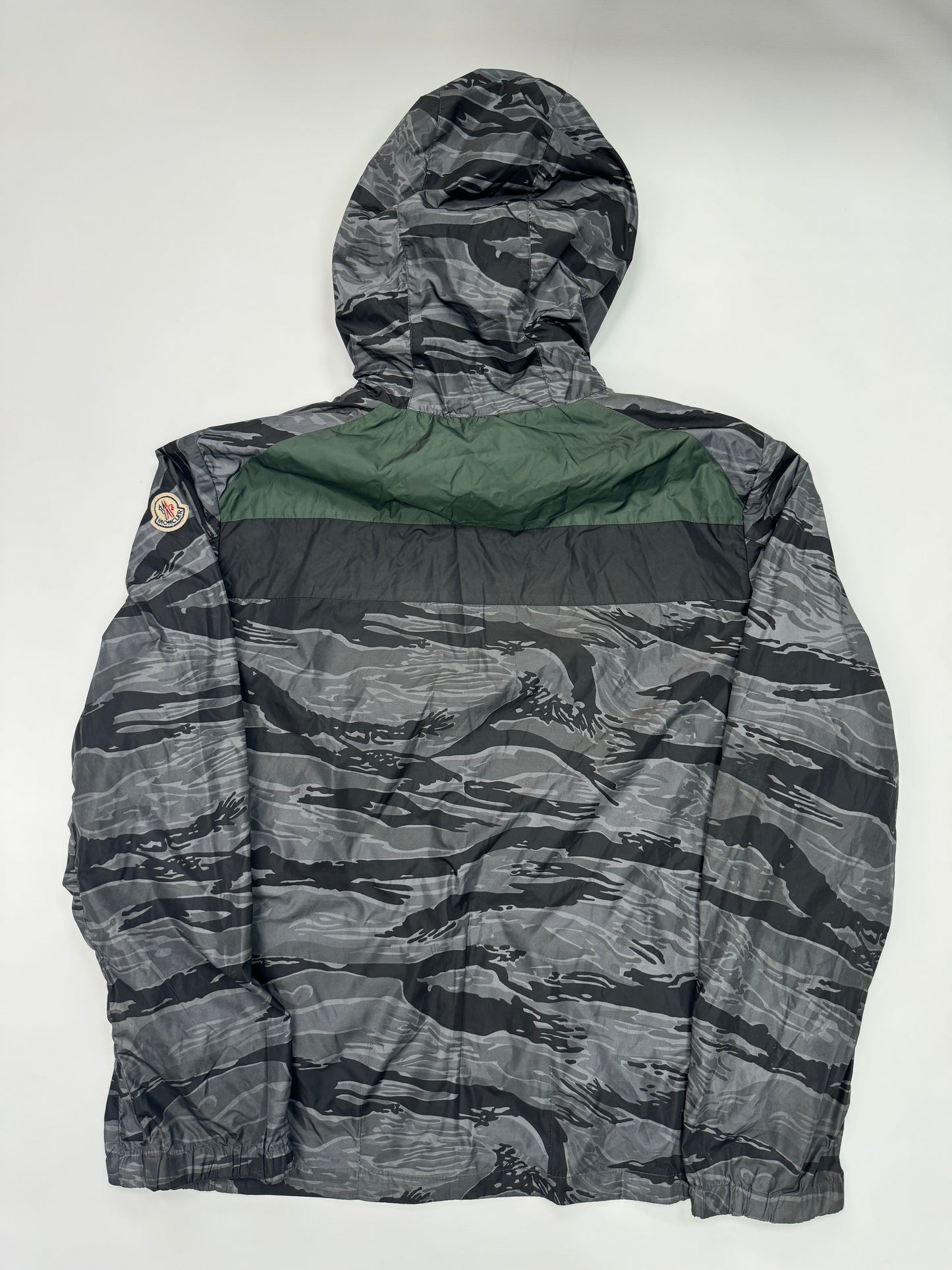 Moncler camo nylon jacket (L)