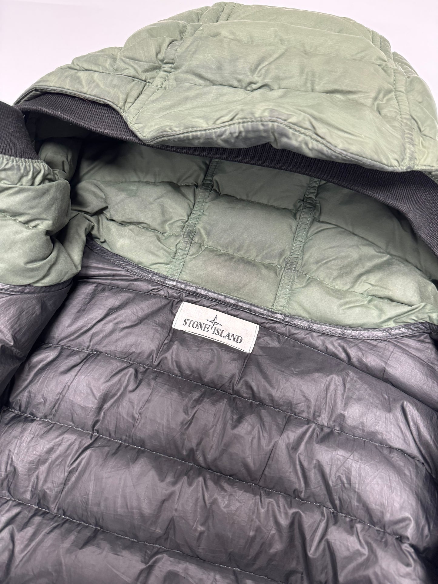 Stone island nylon tela down jacket (XXL)