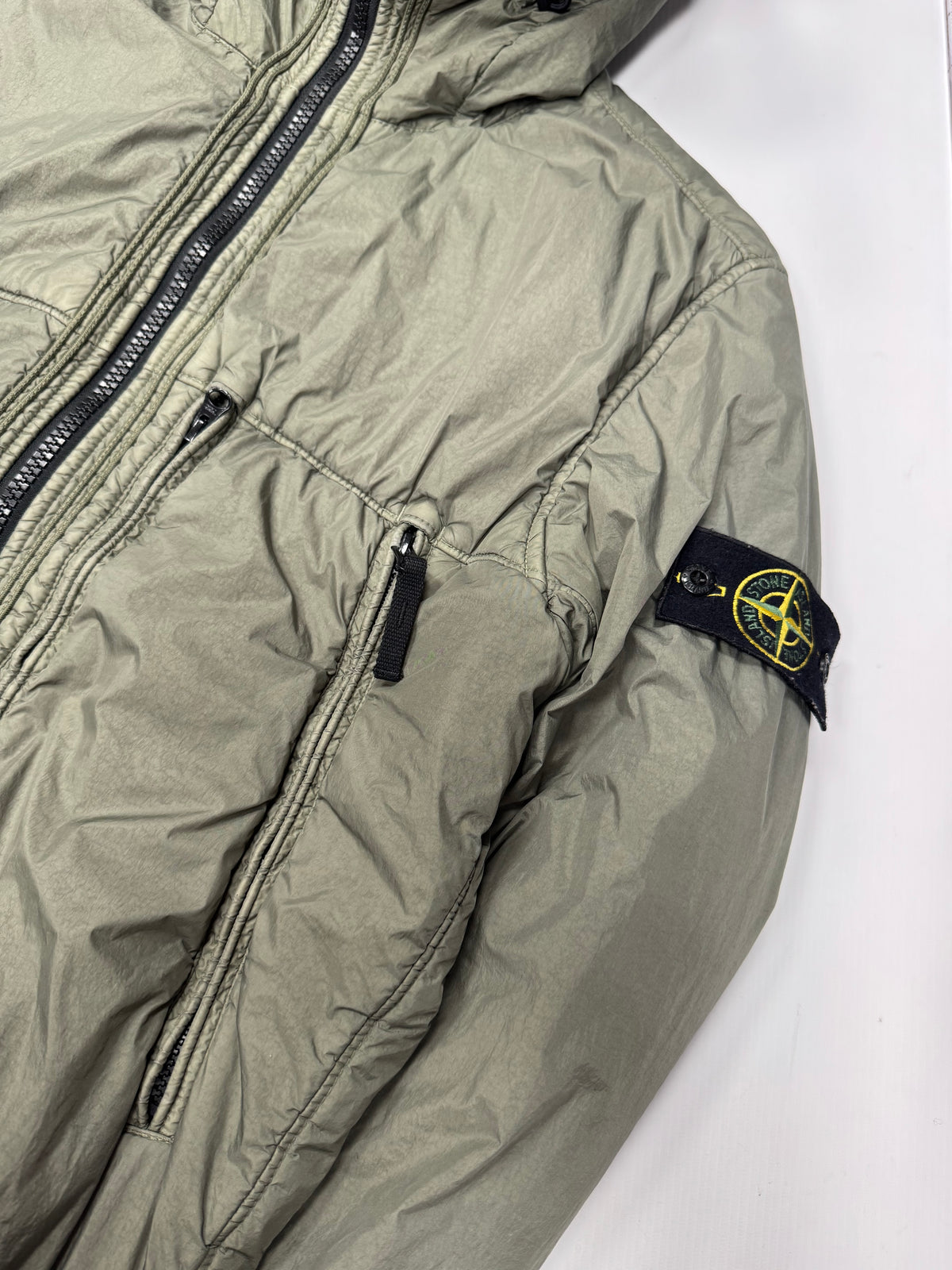 Stone island garment dyed crinkle reps hooded Ny bomber jacket (L)