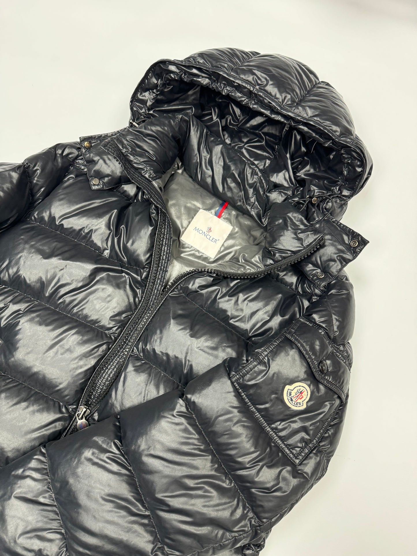 Moncler maya jacket (XL)