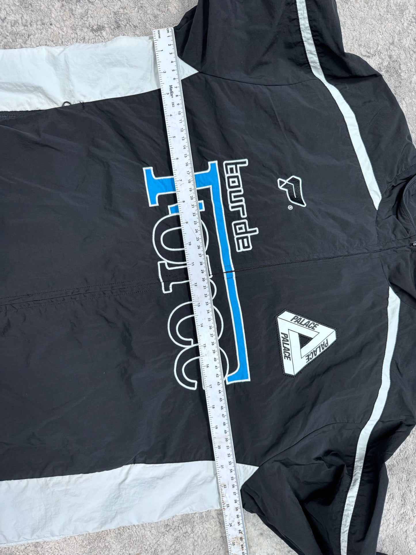 Palace Europa track jacket (L)