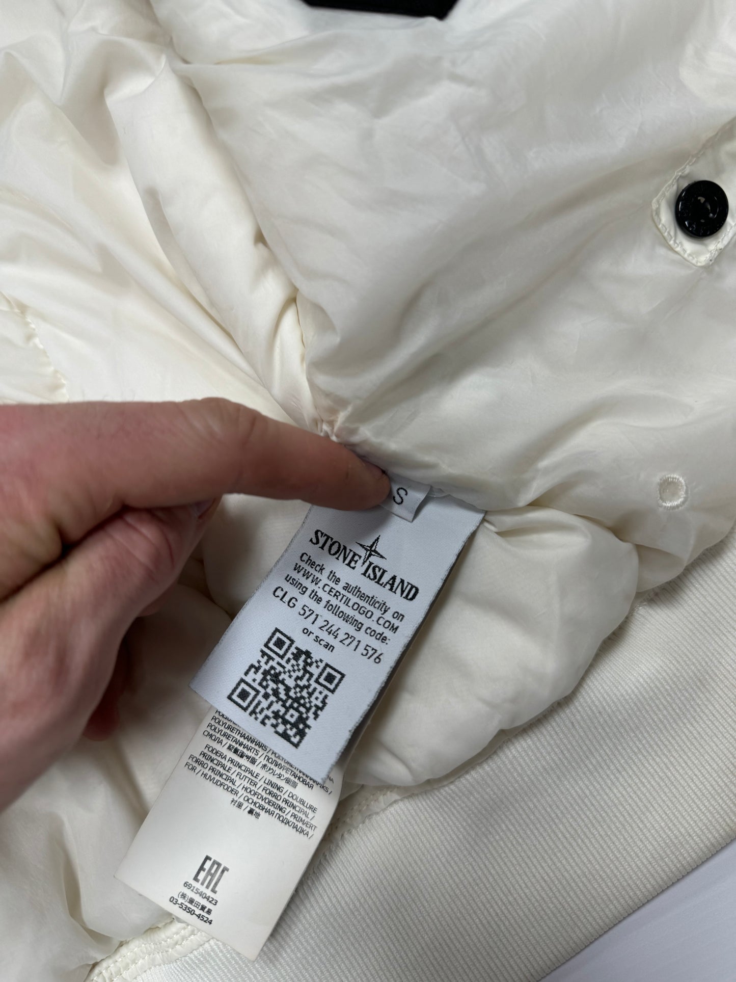 Stone island garment dyed down puffer (S)