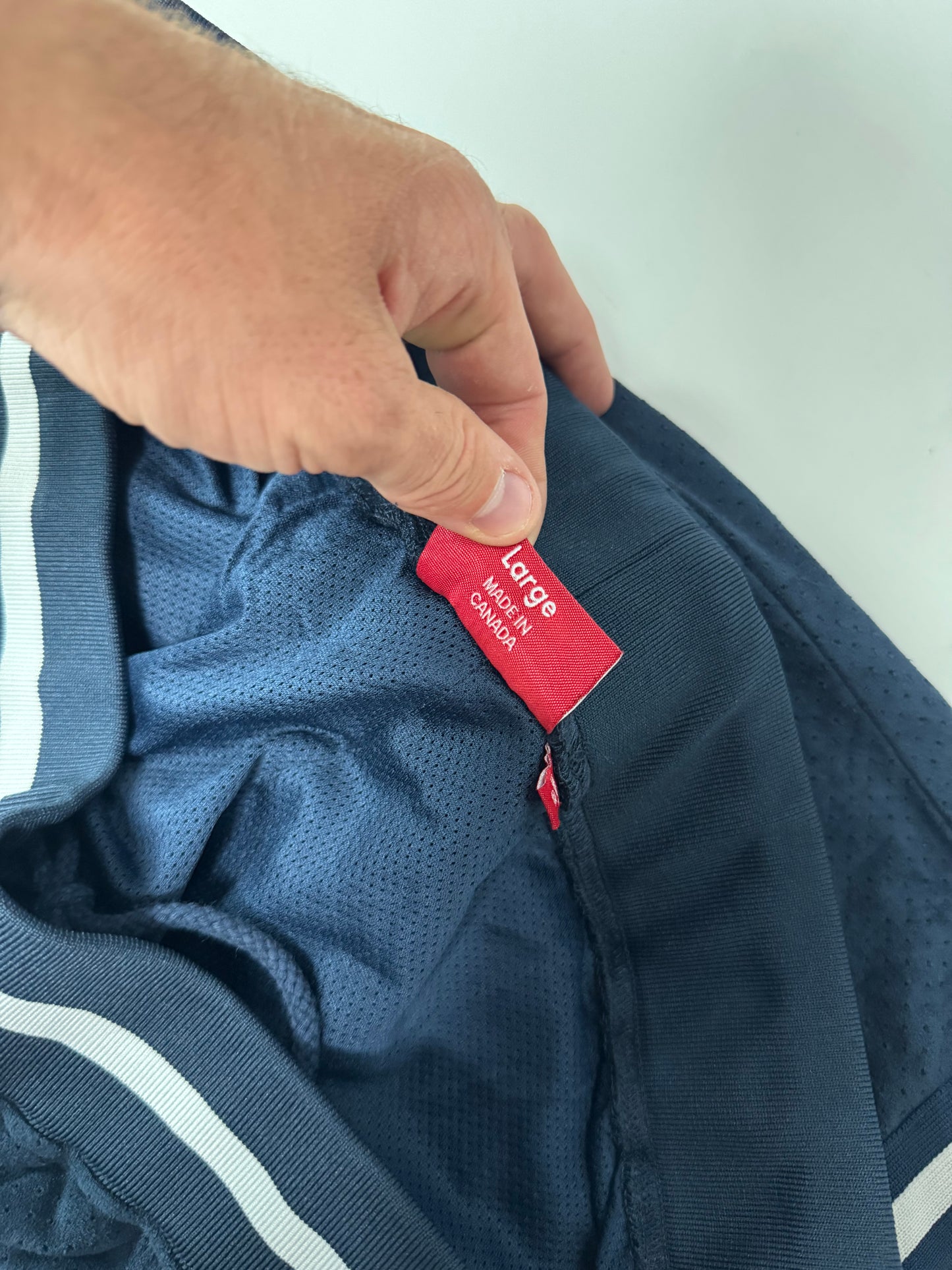 Supreme cotton jogger shorts (L)