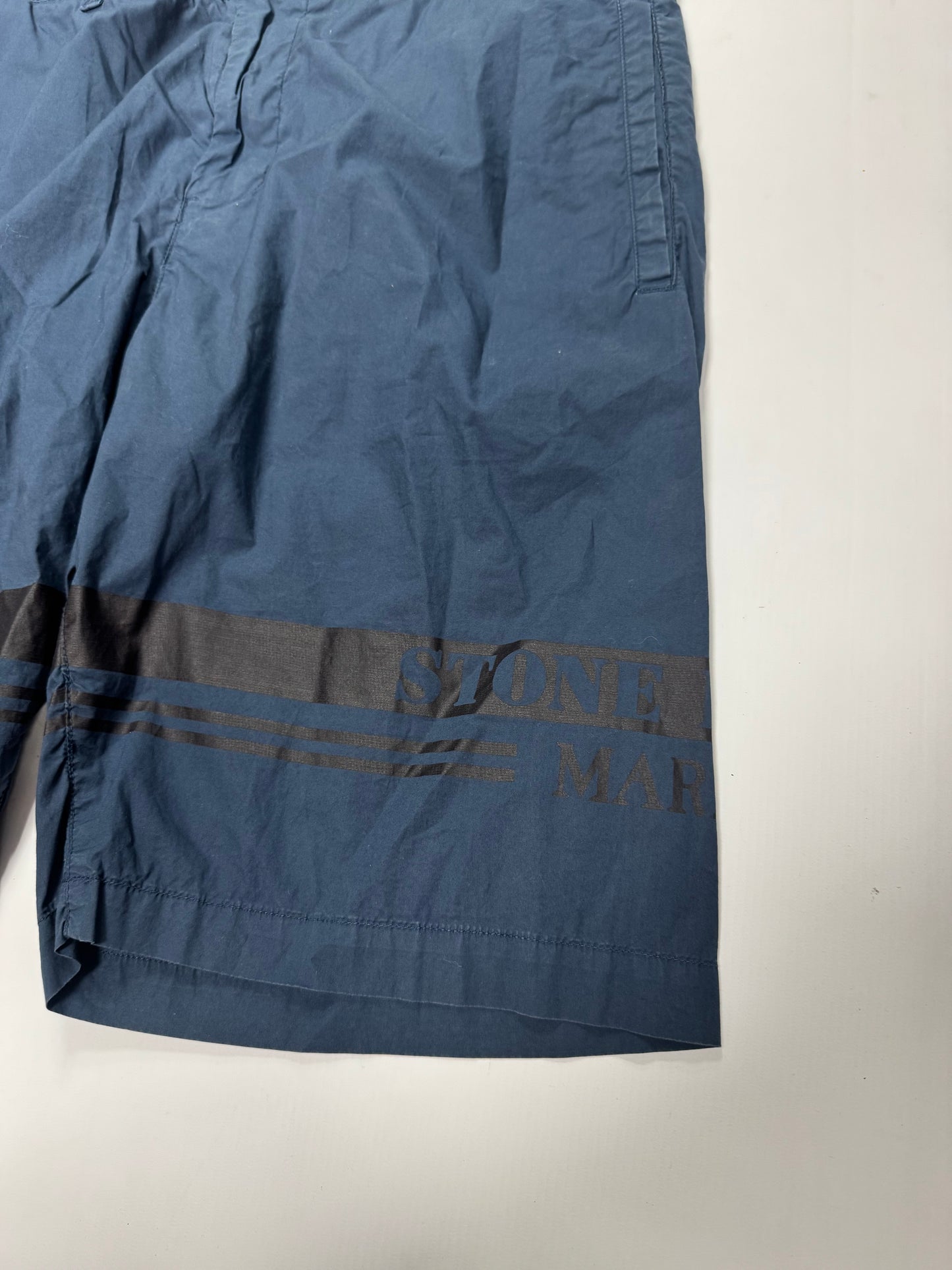 Stone island marina cargo shorts (W33)