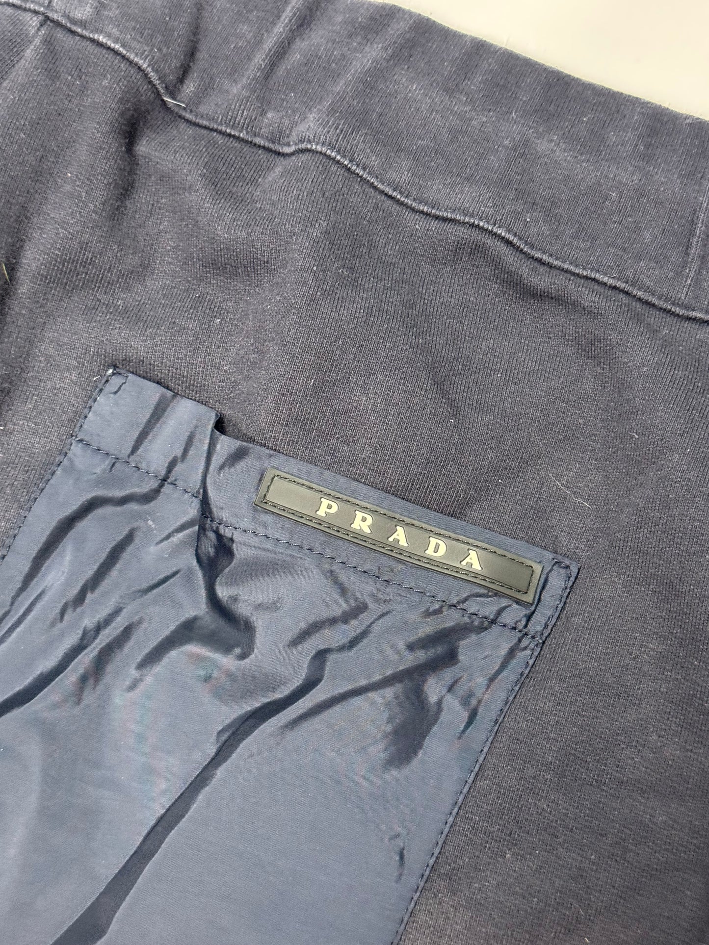 Prada sport jogger shorts (M)