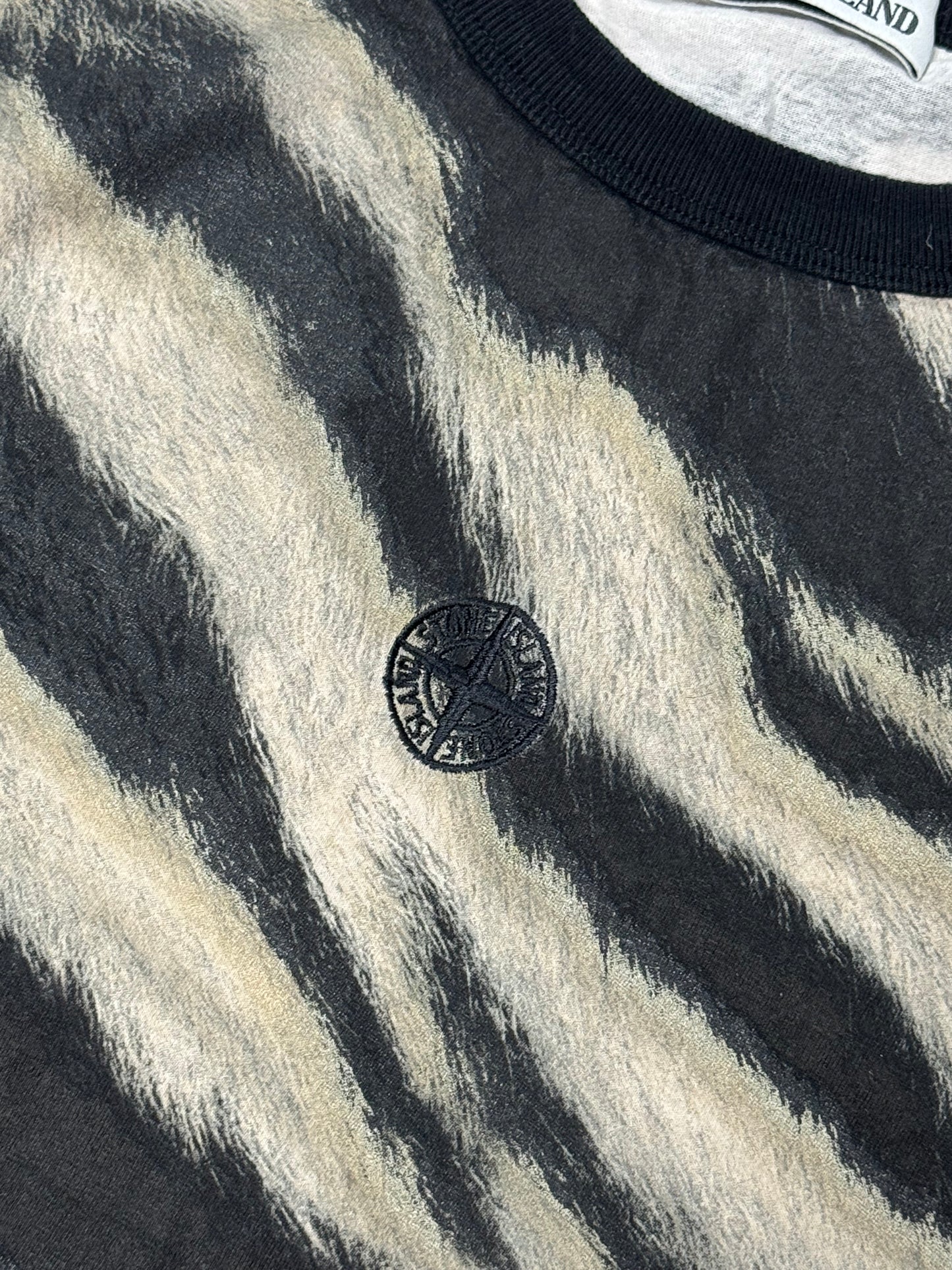 Stone island white tiger camo T shirt (M)