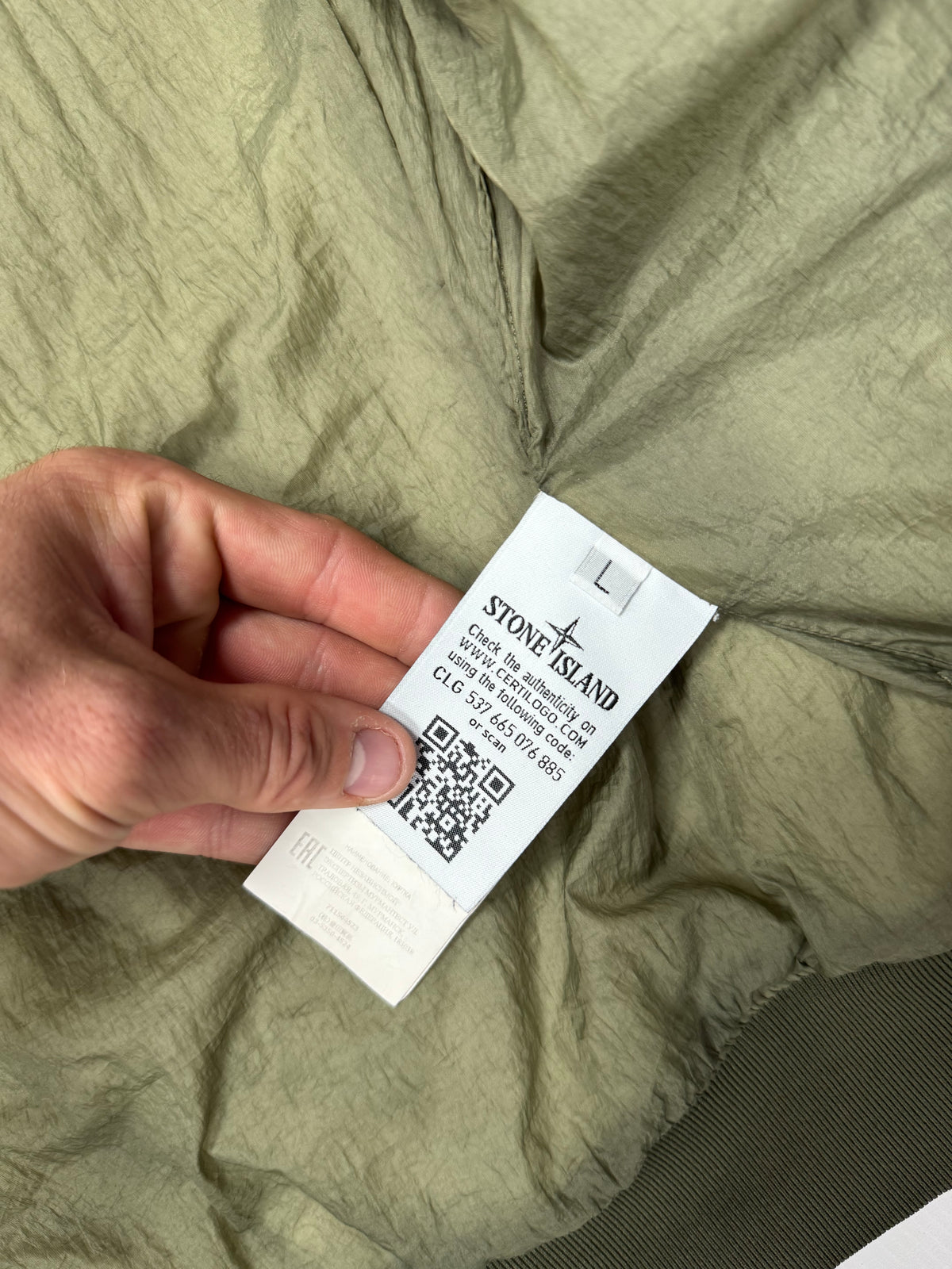 Stone island garment dyed crinkle reps hooded Ny bomber jacket (L)