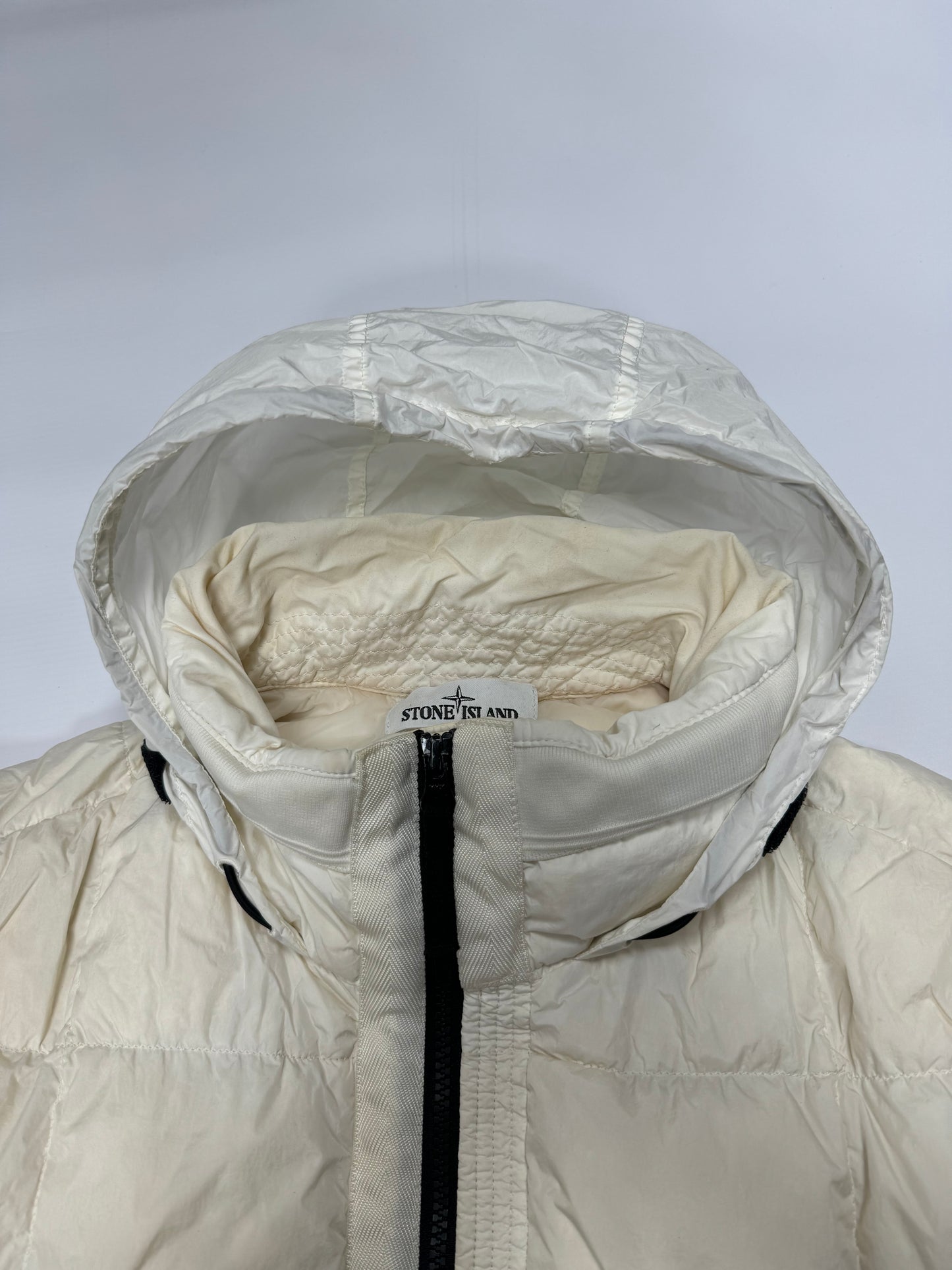 Stone island garment dyed down puffer (S)