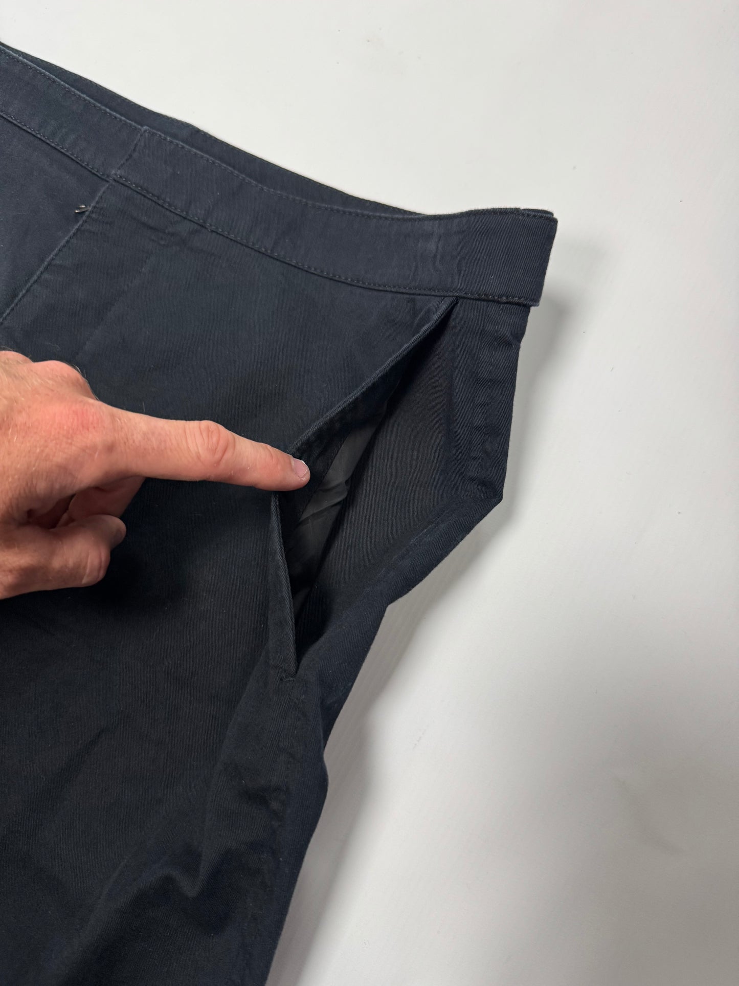 Prada sport shorts (M)