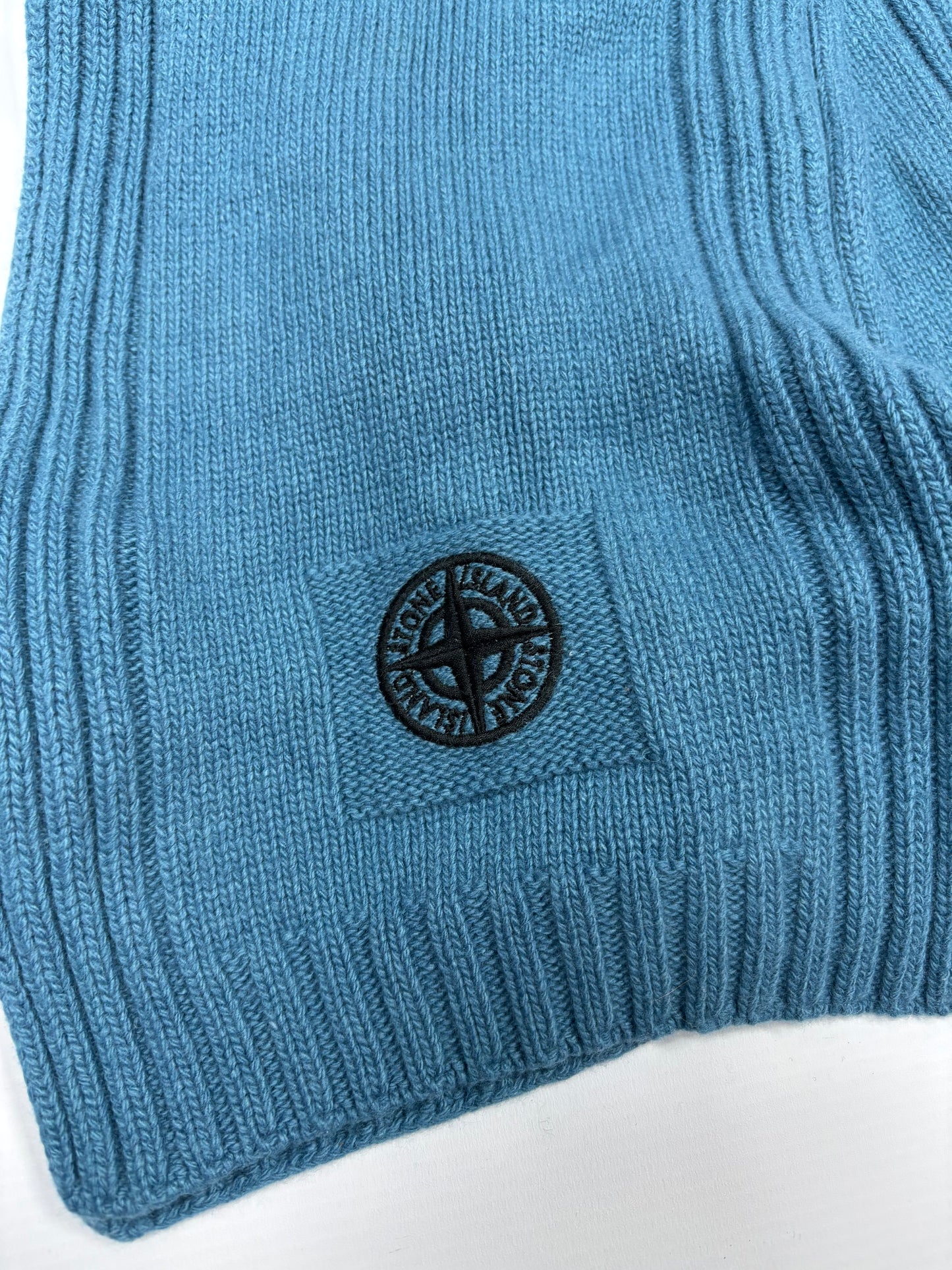 Stone island scarf (S)