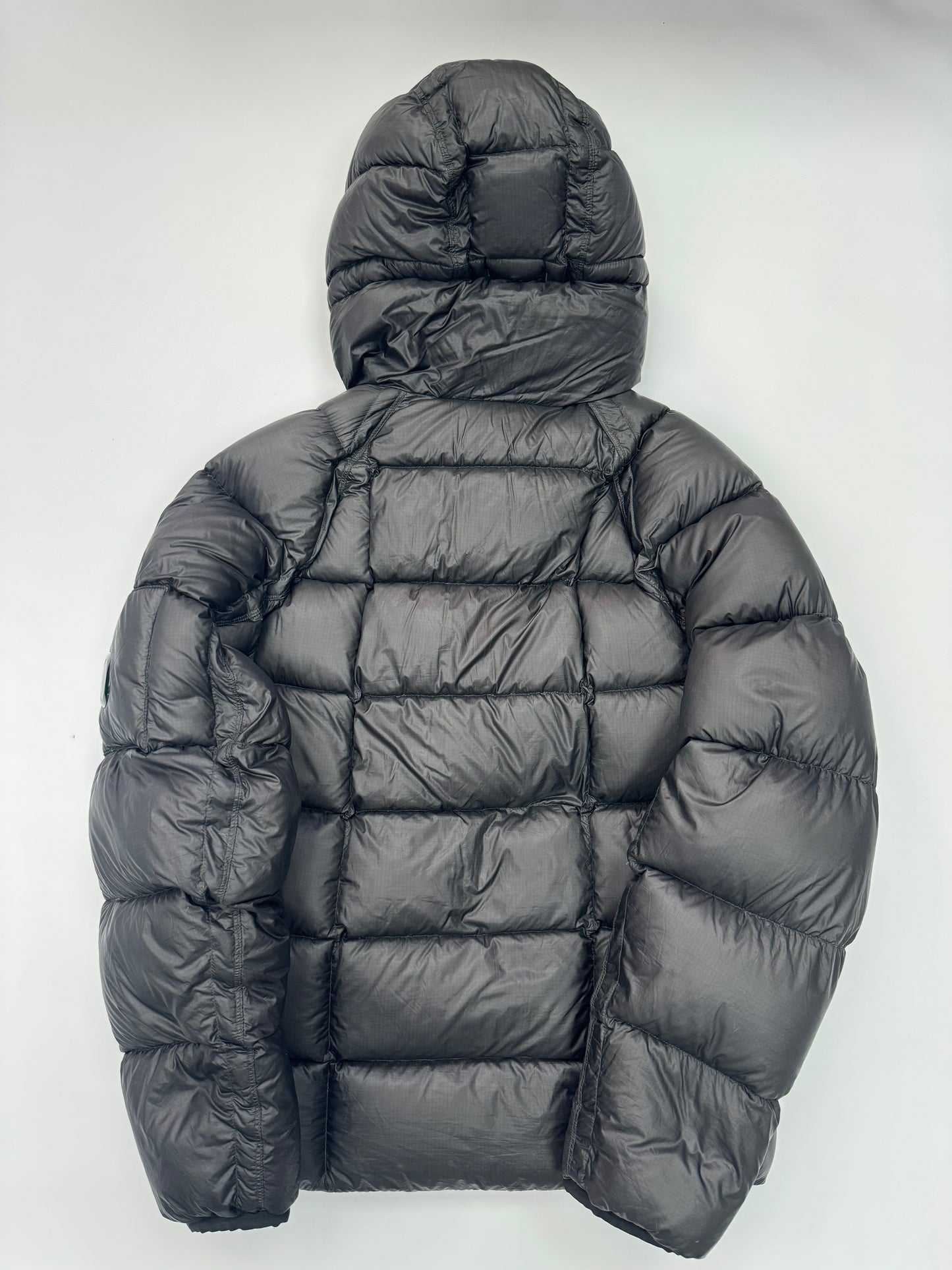 Cp company DD shell puffer jacket (M)