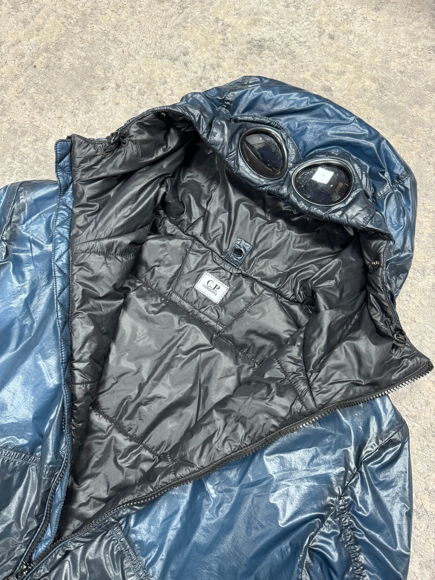 Cp company primaloft outline jacket (M)