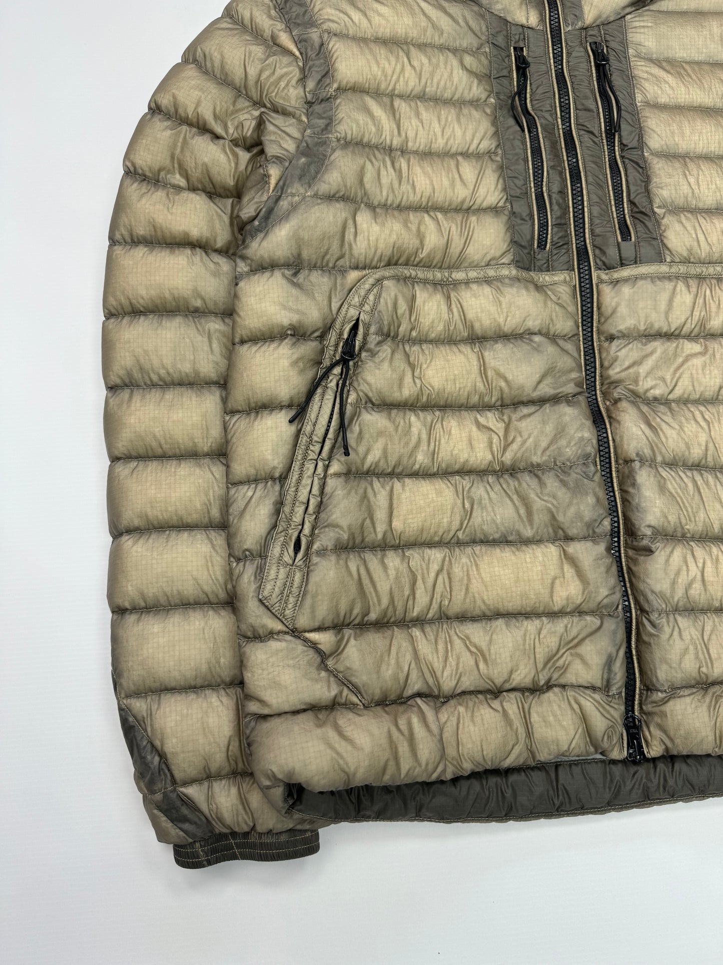 Cp company DD shell goggle down jacket (M)