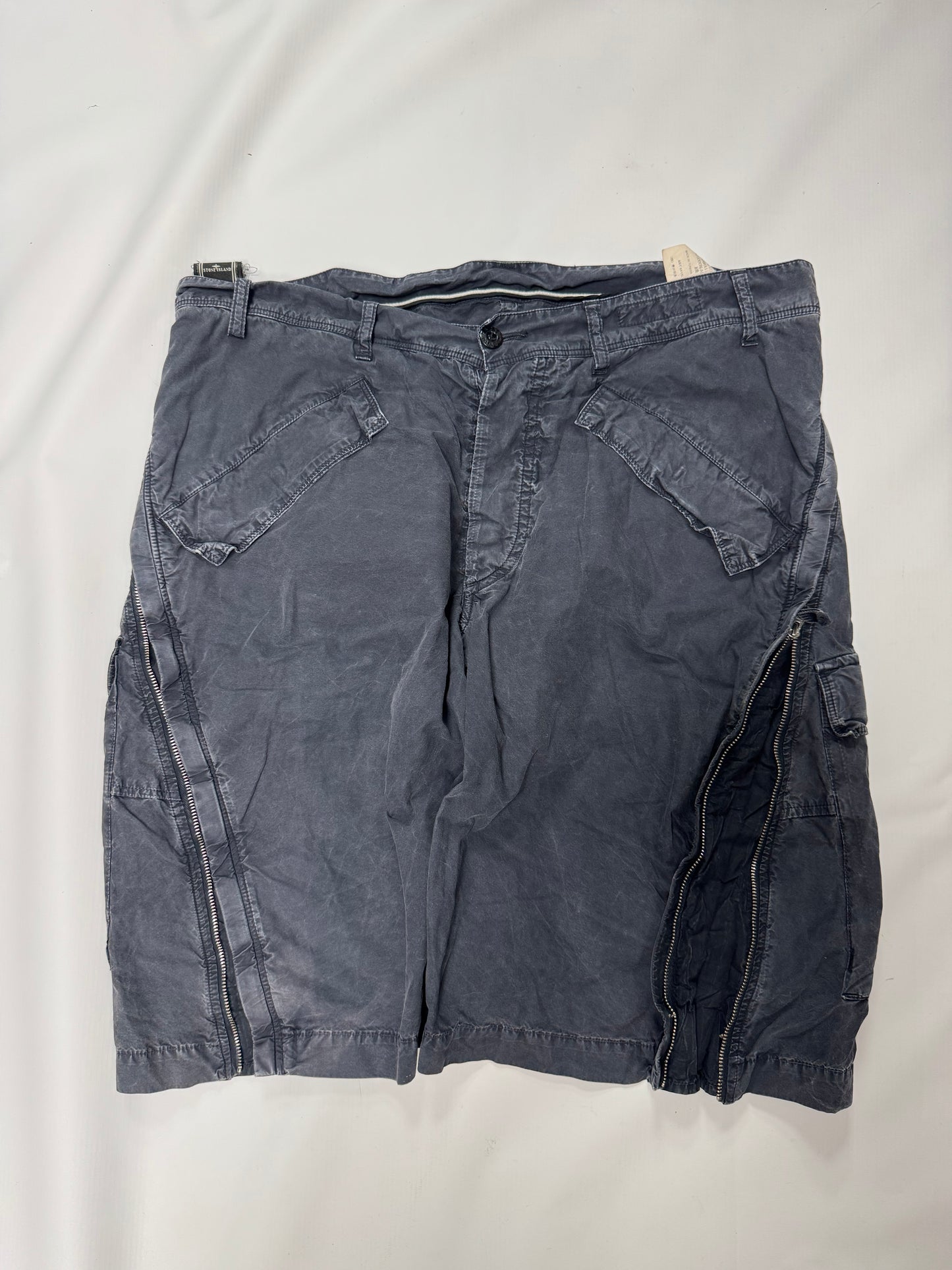 Stone island Bermuda cargo short S/S 2008 (L)
