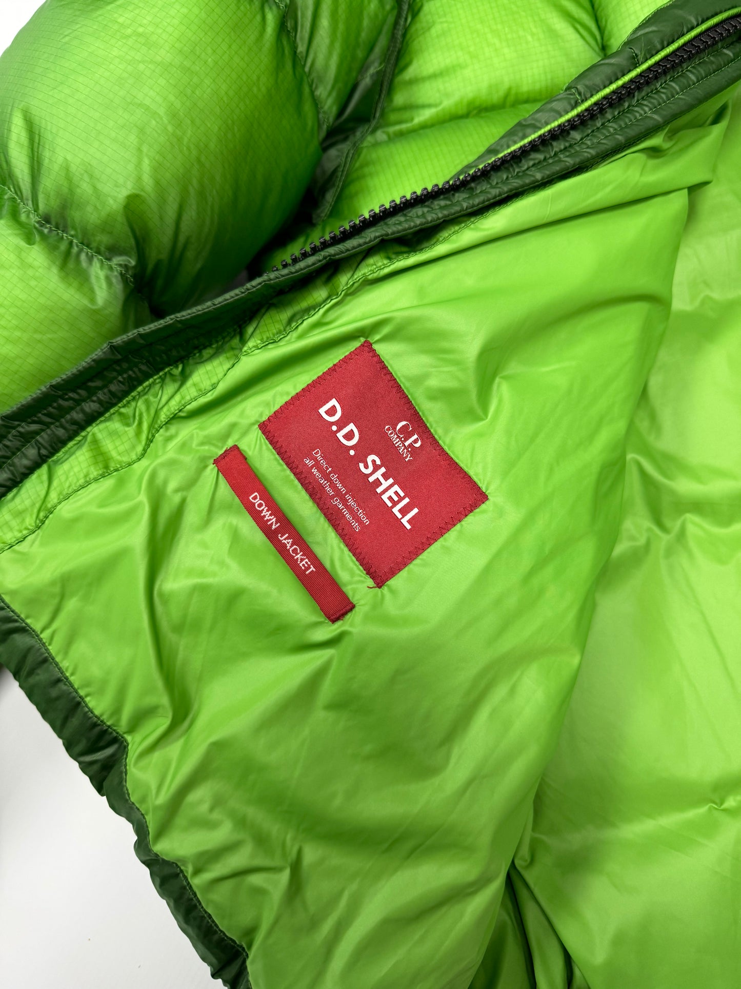 Cp company DD shell down jacket (L)