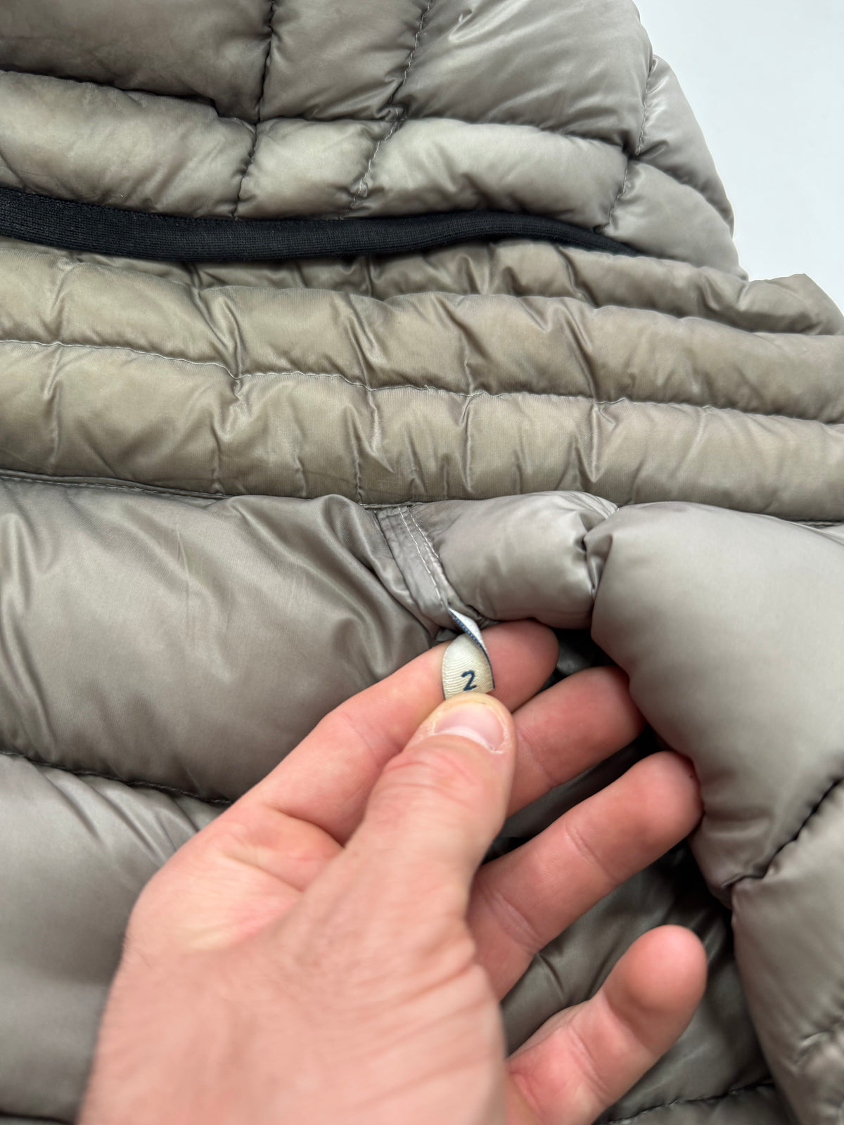 Moncler valance giubbotto down jacket (M)