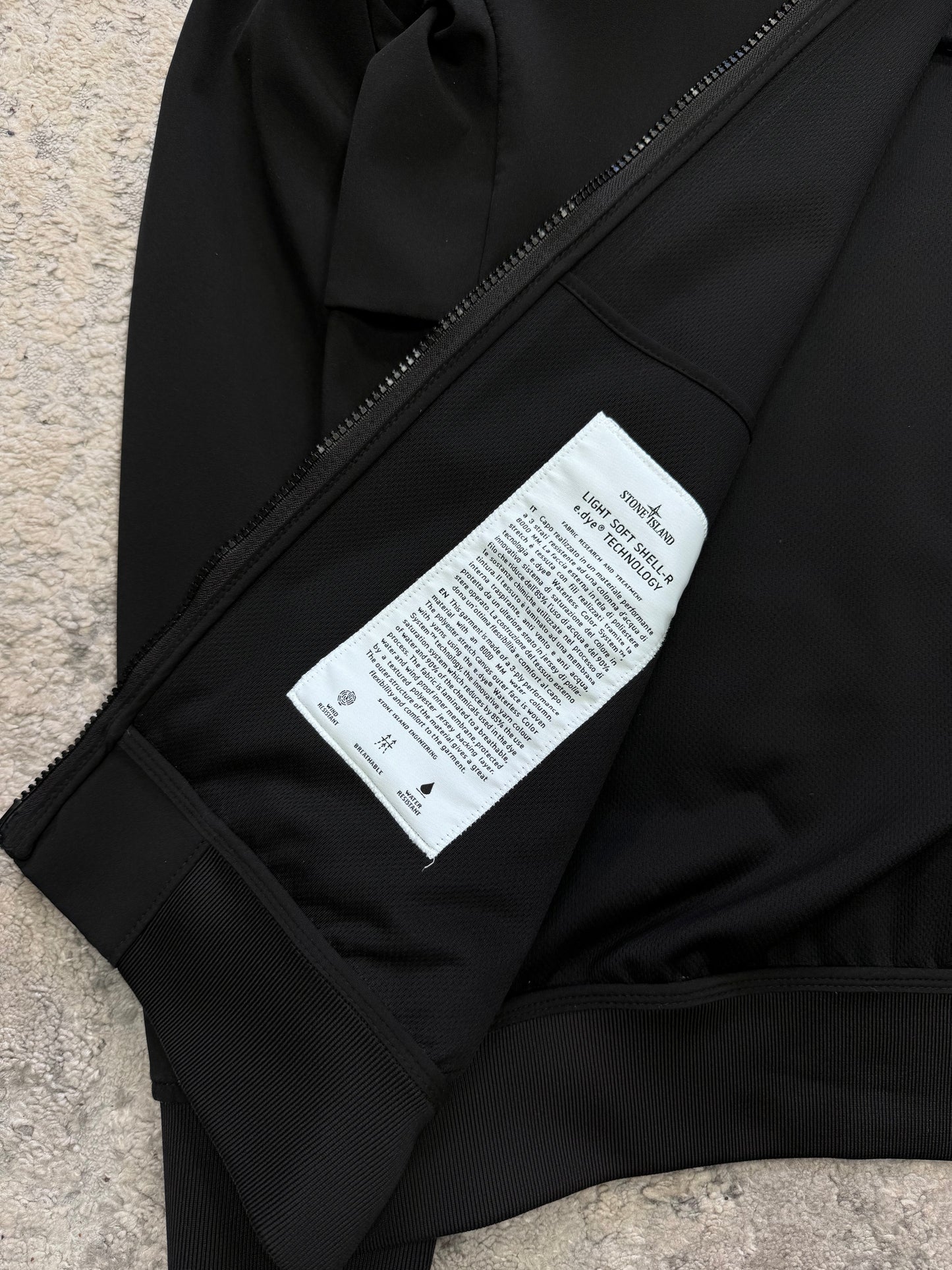 Arcteryx beta AR women’s (M)