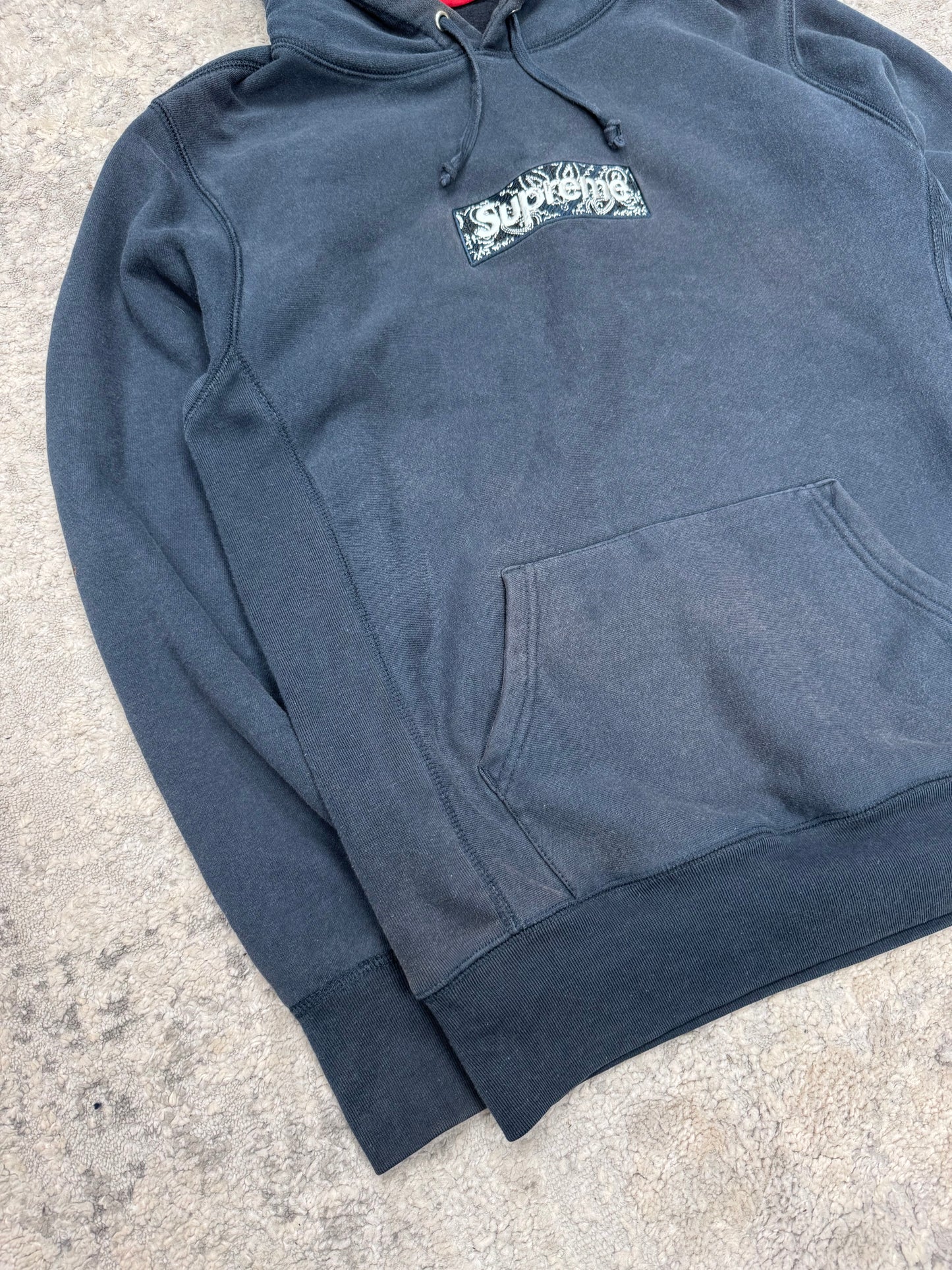 Supreme bandana box logo hoodie (M)