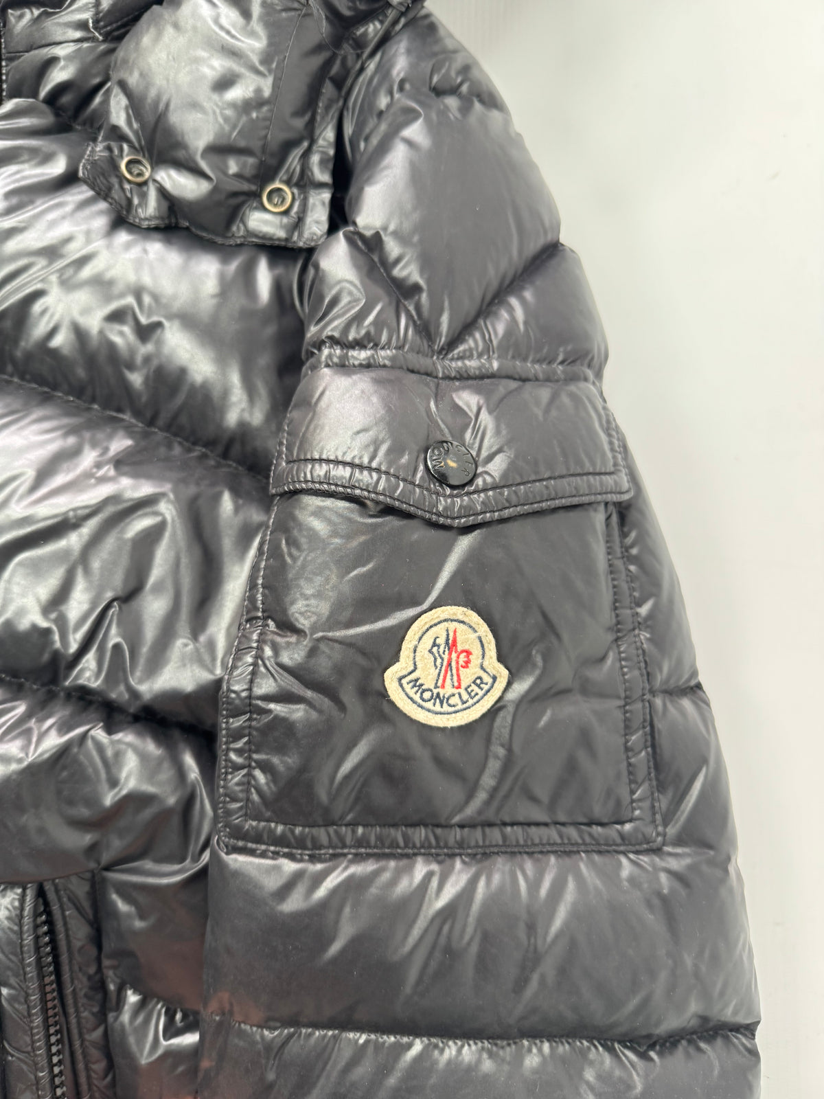 Moncler maya Giubbotto down jacket (M)