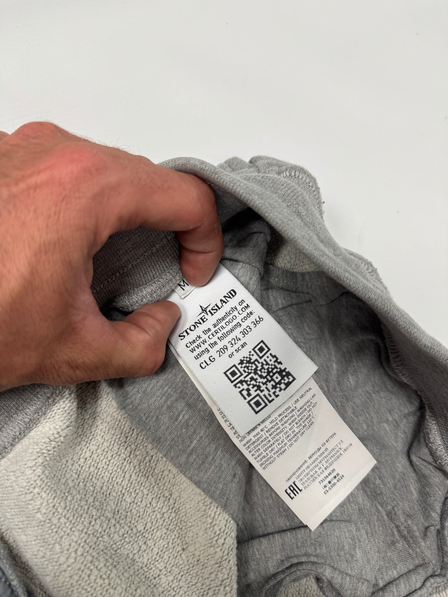 Stone island jogger shorts (M)