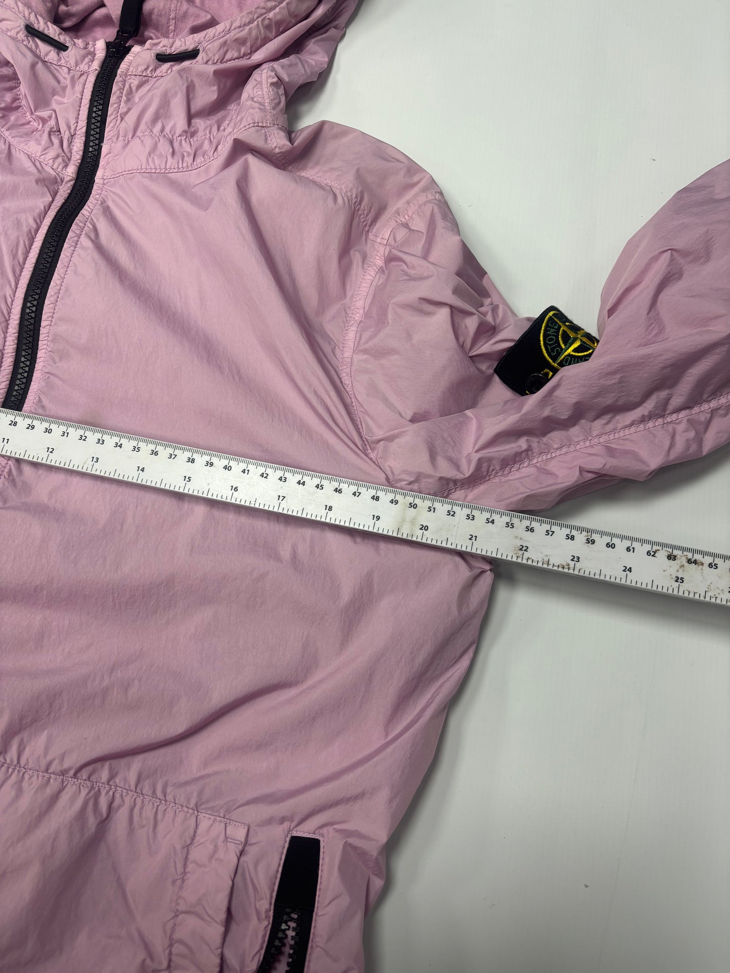 Stone island garment dyed crinkle reps jacket (M)