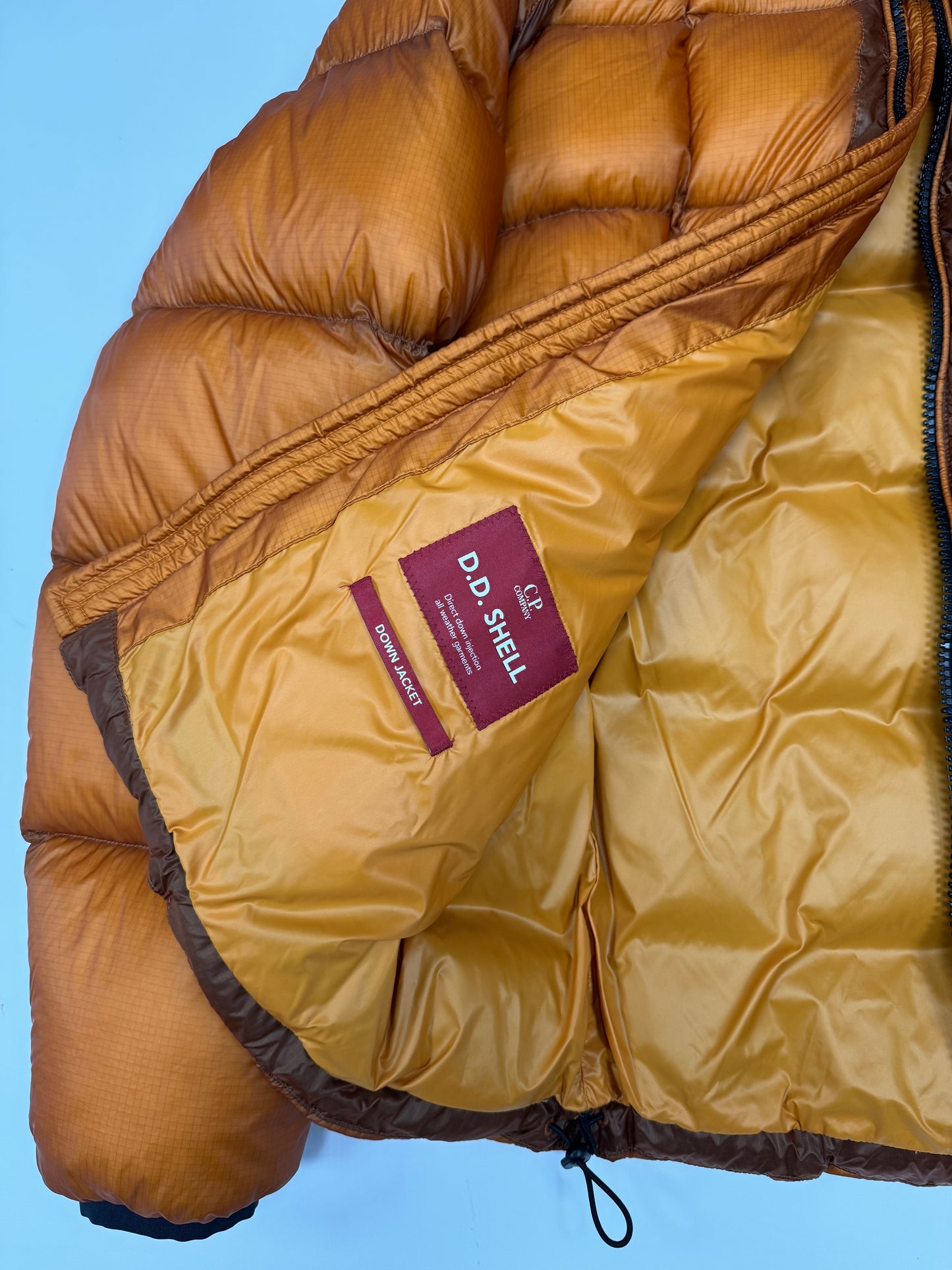 Cp company DD shell down jacket (L)