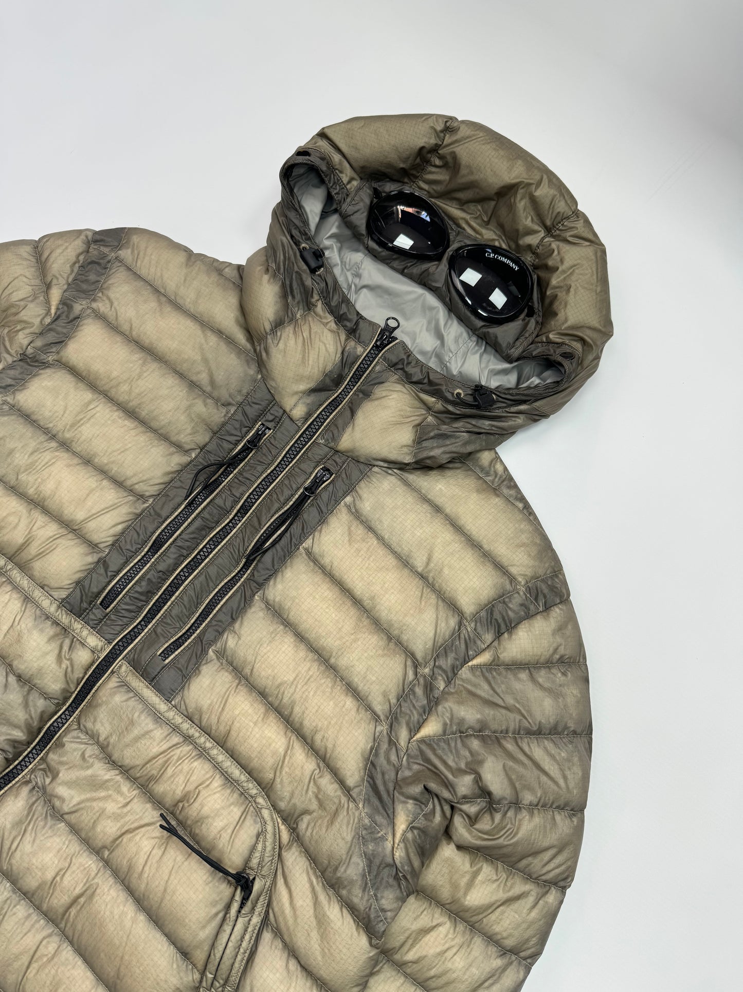 Cp company DD shell goggle down jacket (M)