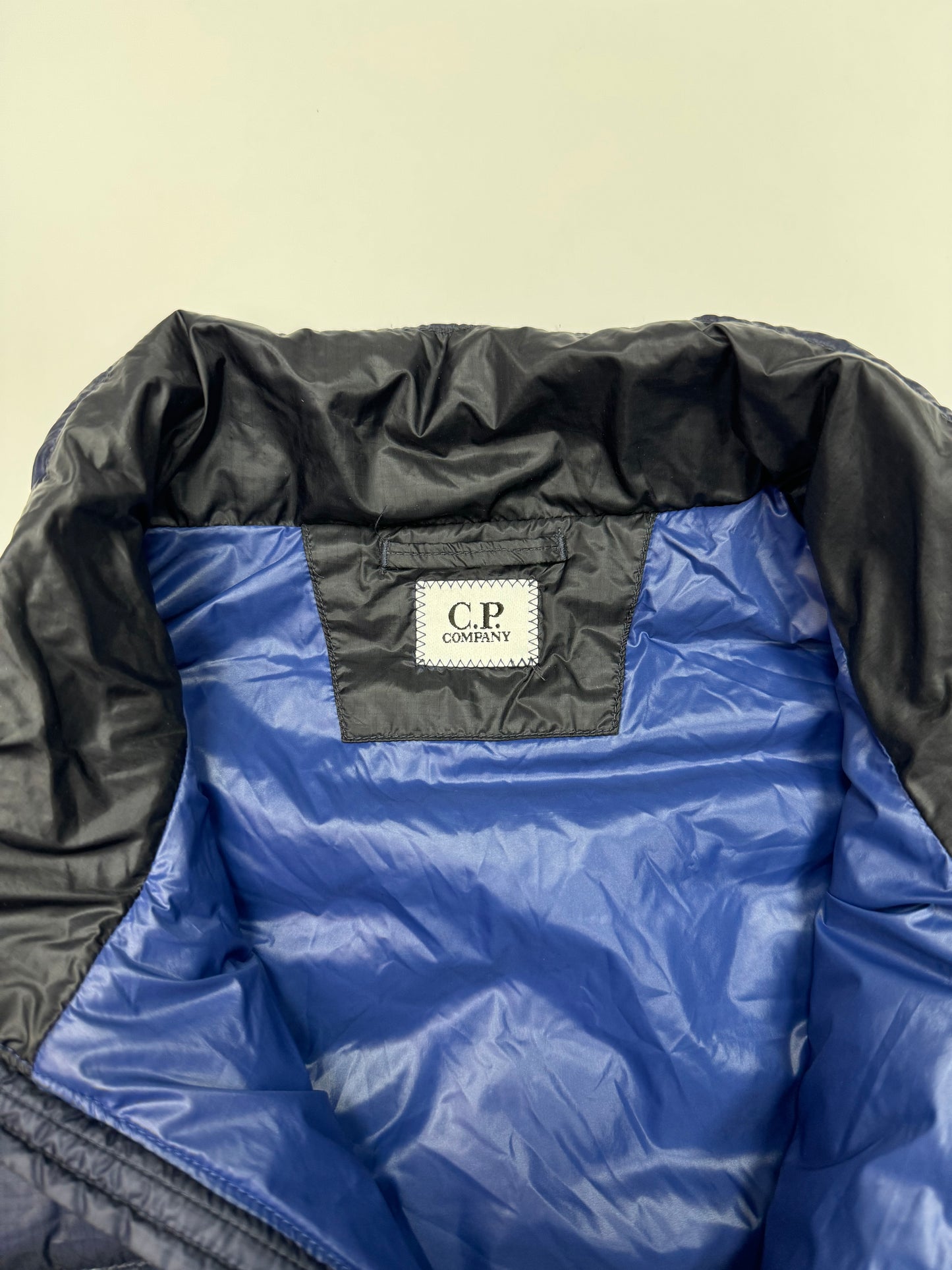 Cp company DD down shell gilet (L)