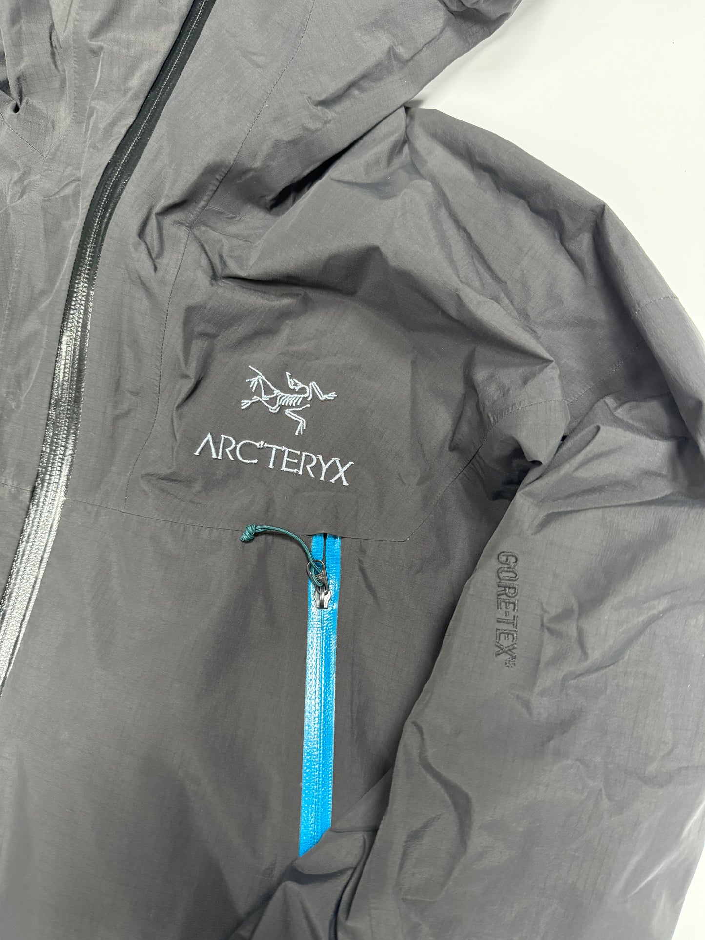 Arcteryx beta SL jacket (S)