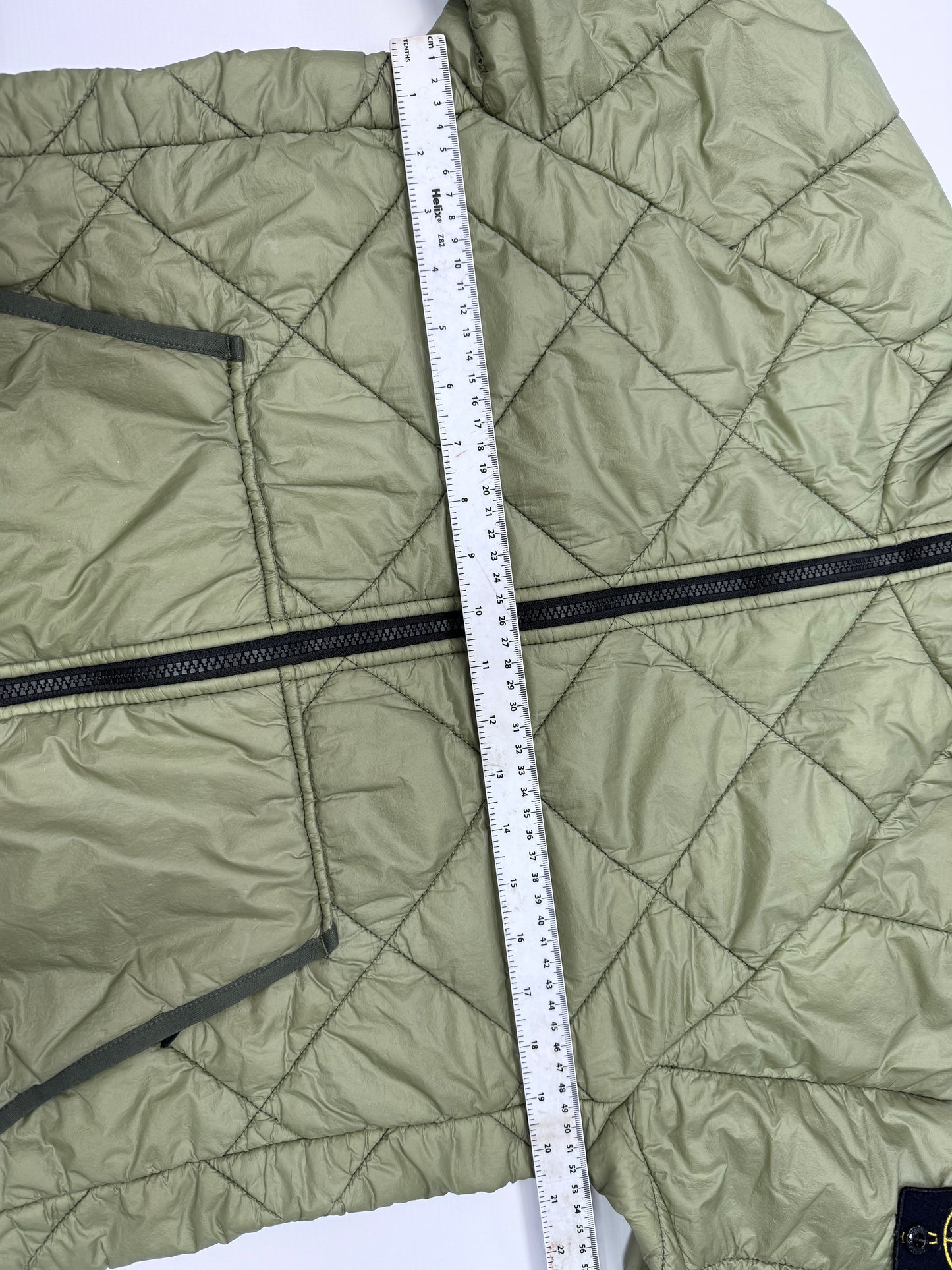 Stone island garment dyed padded jacket (M)