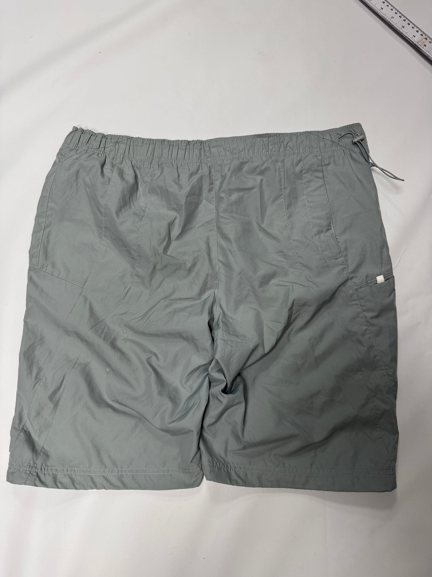 Nike Shox shorts (L)