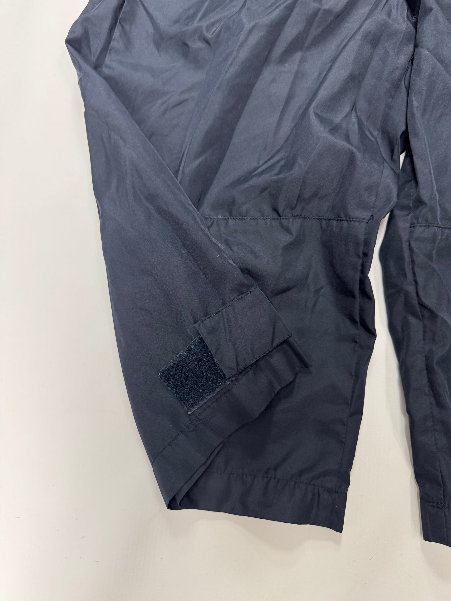 Prada sport 3/4 Nylon Shorts (32W)