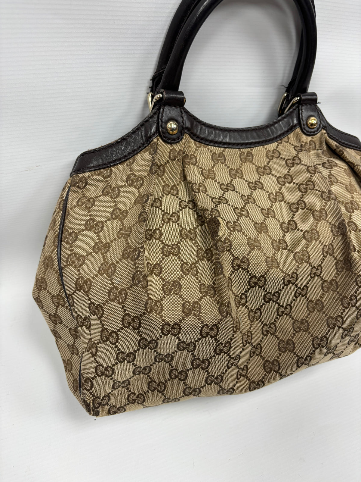 Gucci sukey medium tote bag