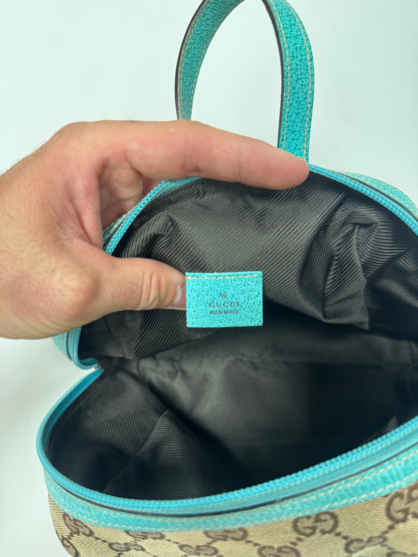 Gucci GG monogram hand bag (OS)