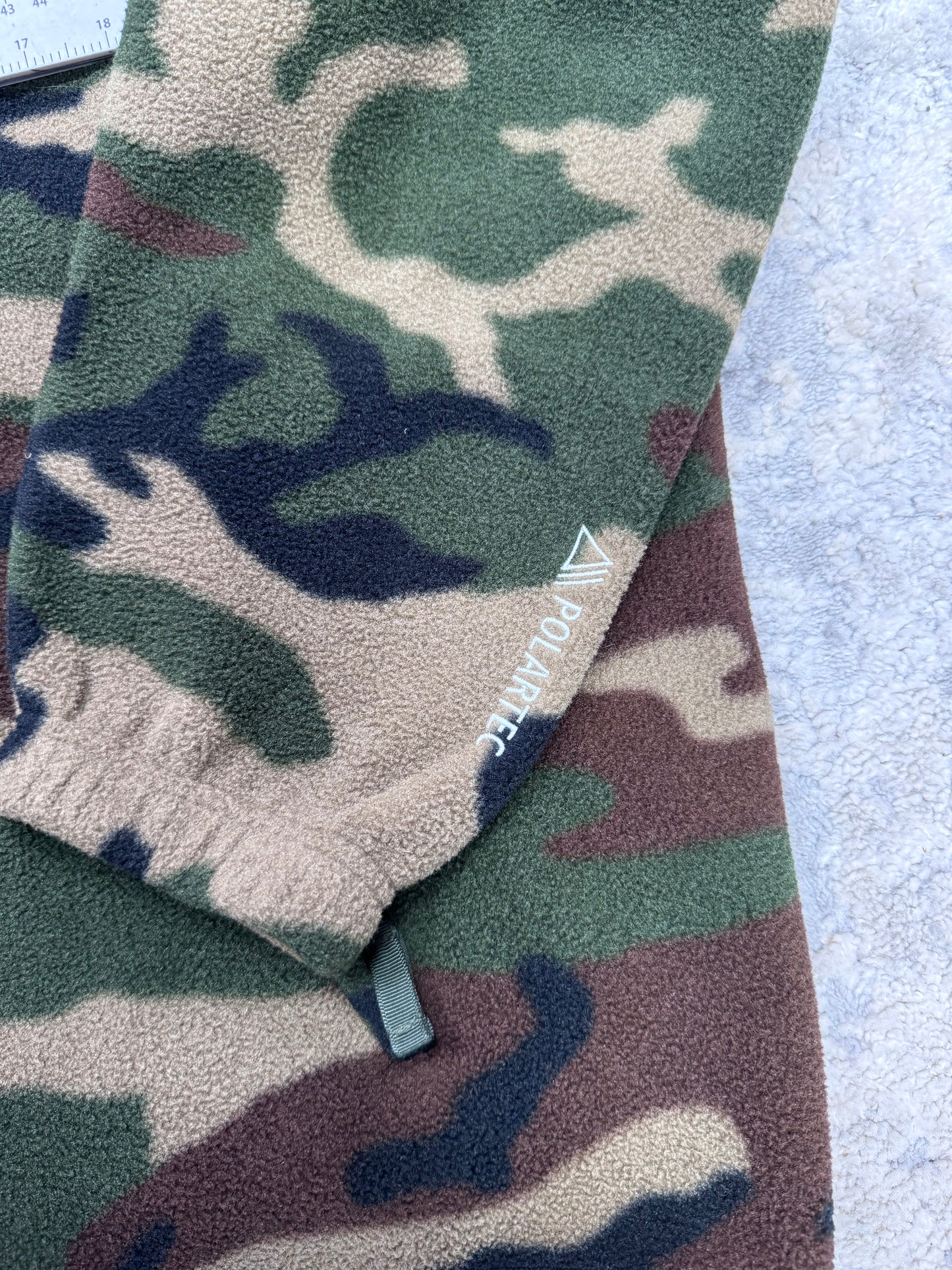 Supreme polartec ninja fleece hoodie (L)