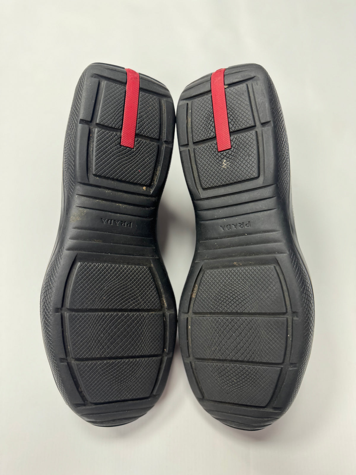 Prada America cup navy patent leather (9.5)