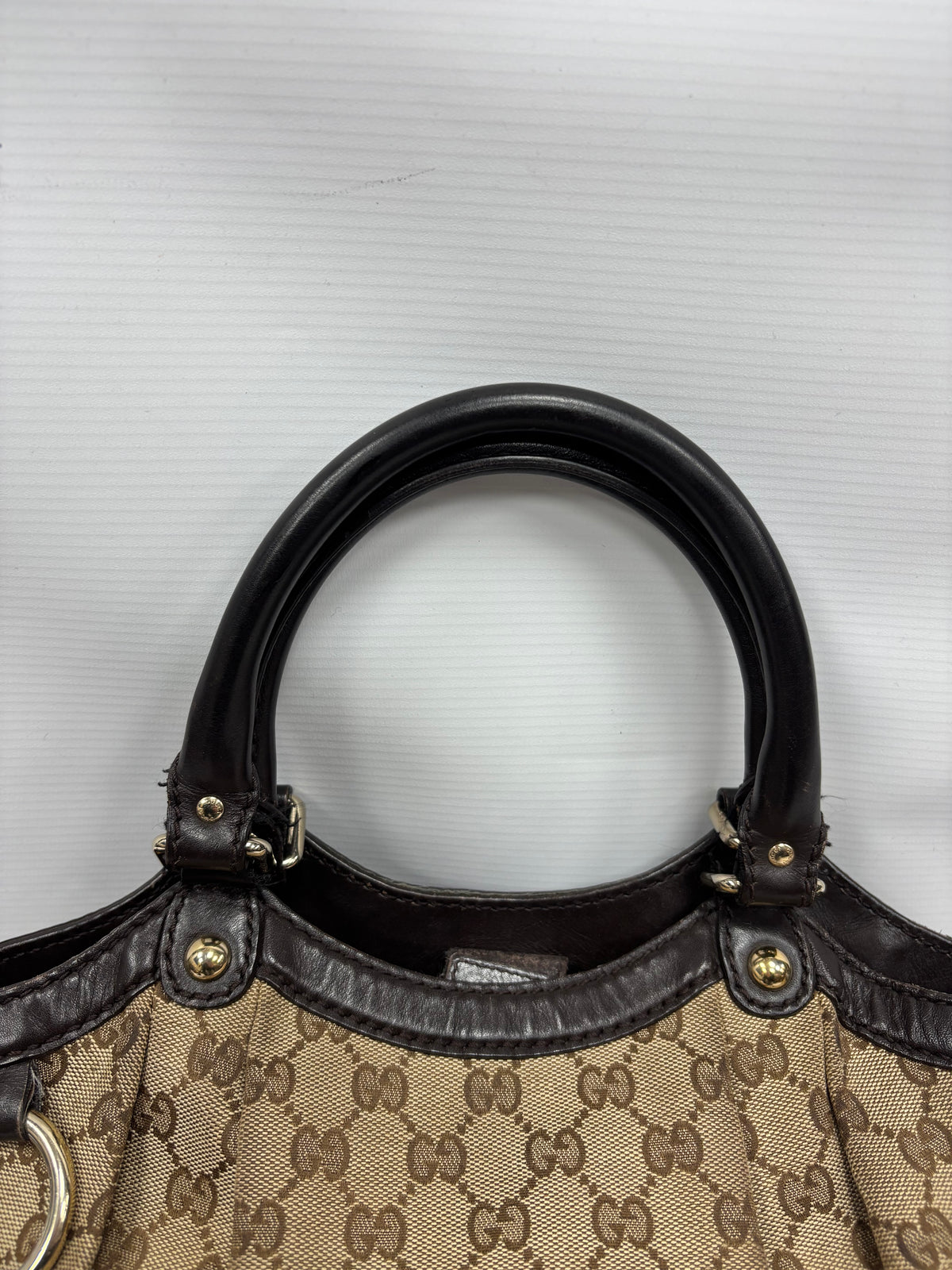 Gucci sukey medium tote bag