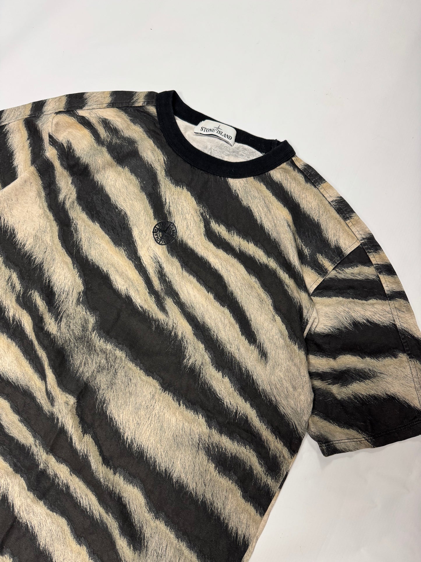 Stone island white tiger camo T shirt (M)