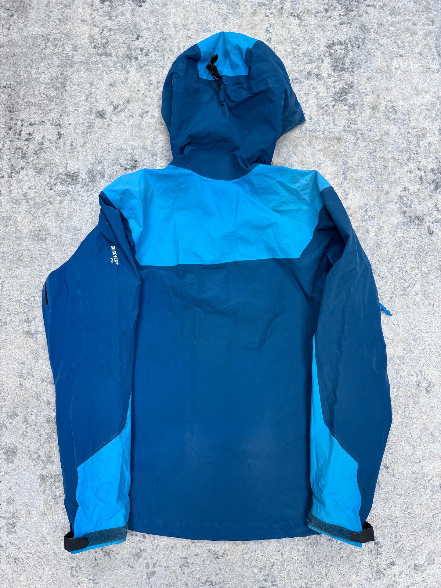 Arcteryx alpha AR jacket (S)