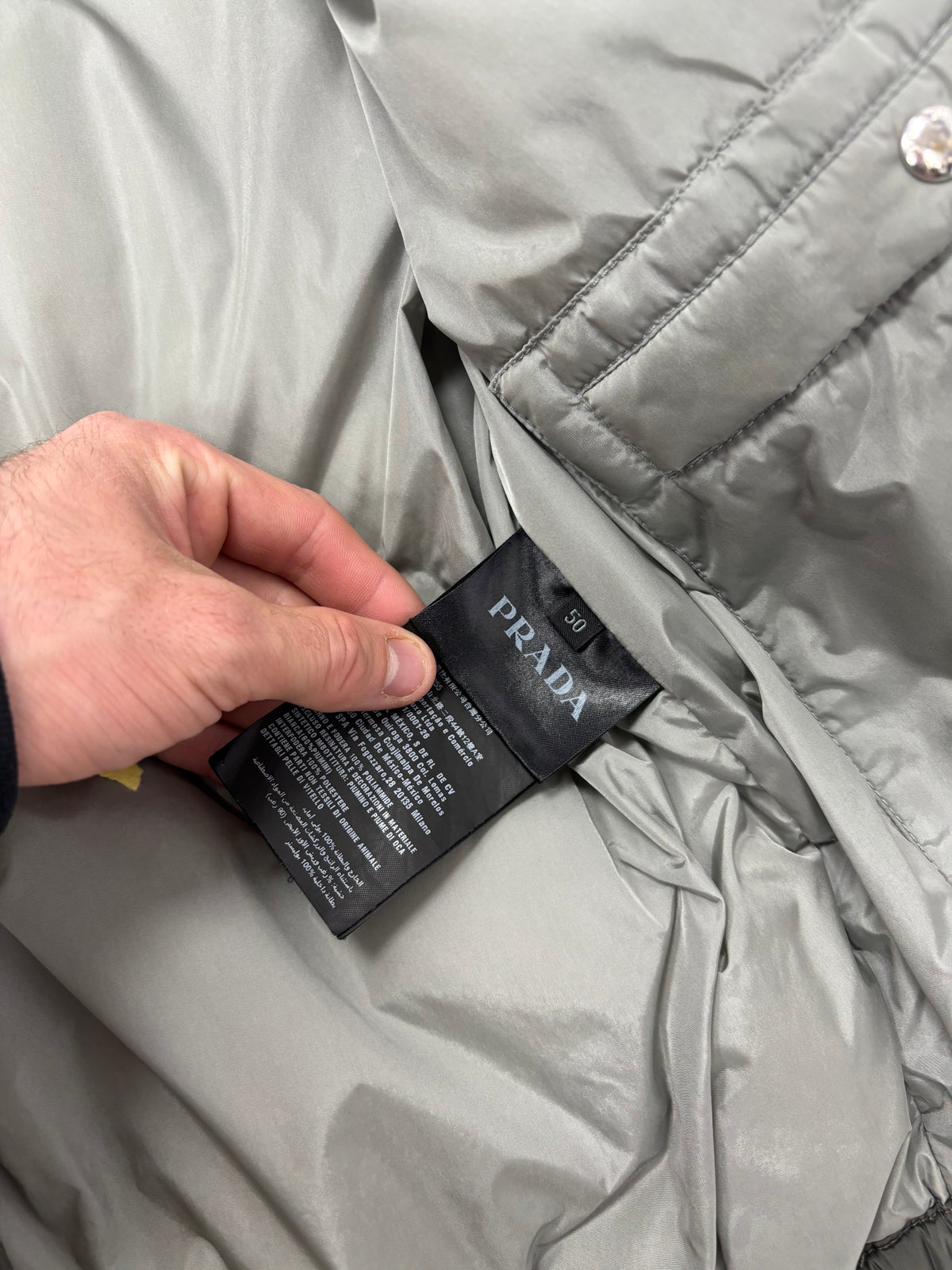 Prada Milano nylon diamond stitch down jacket (L)