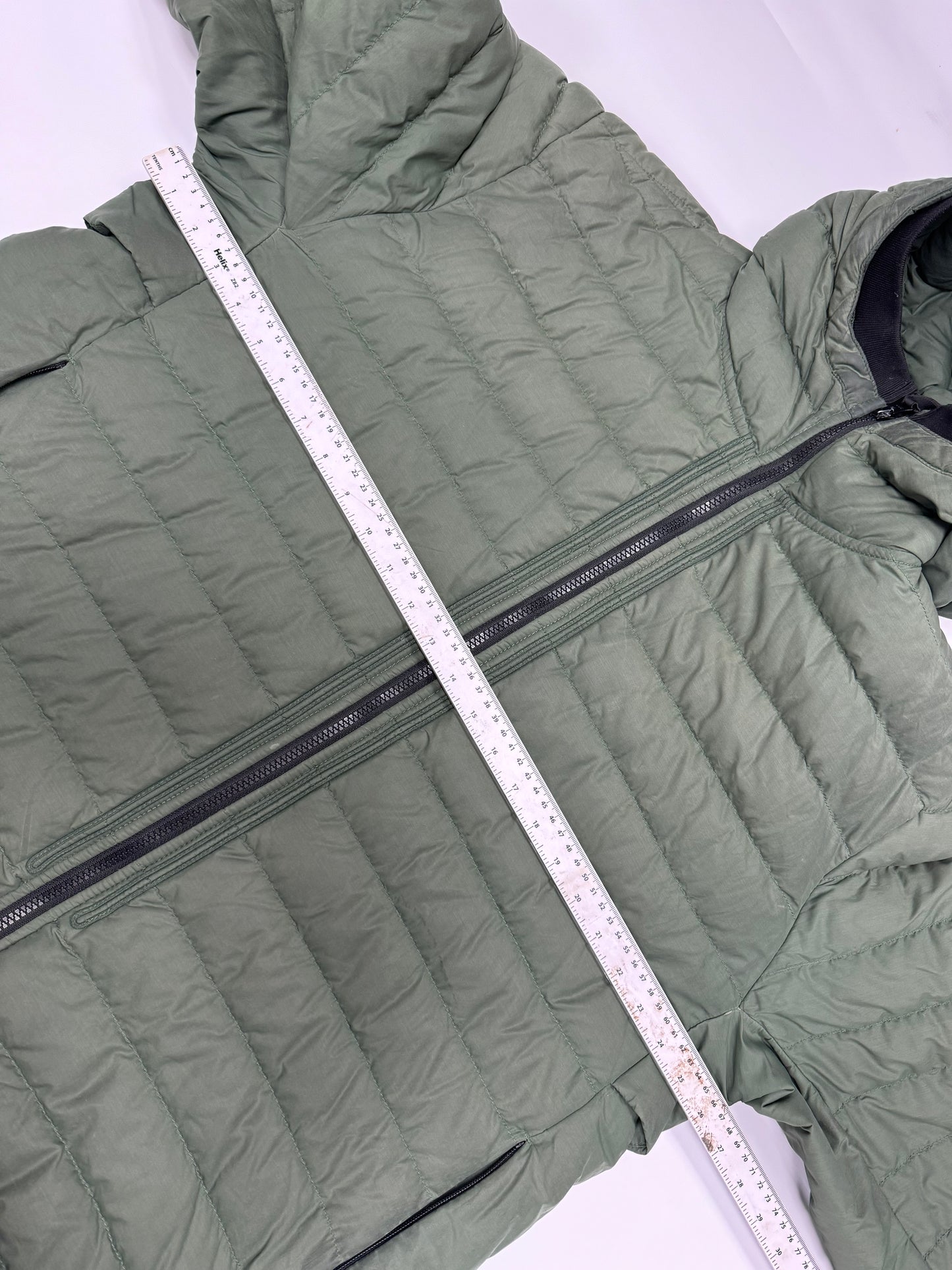 Stone island nylon tela down jacket (XXL)