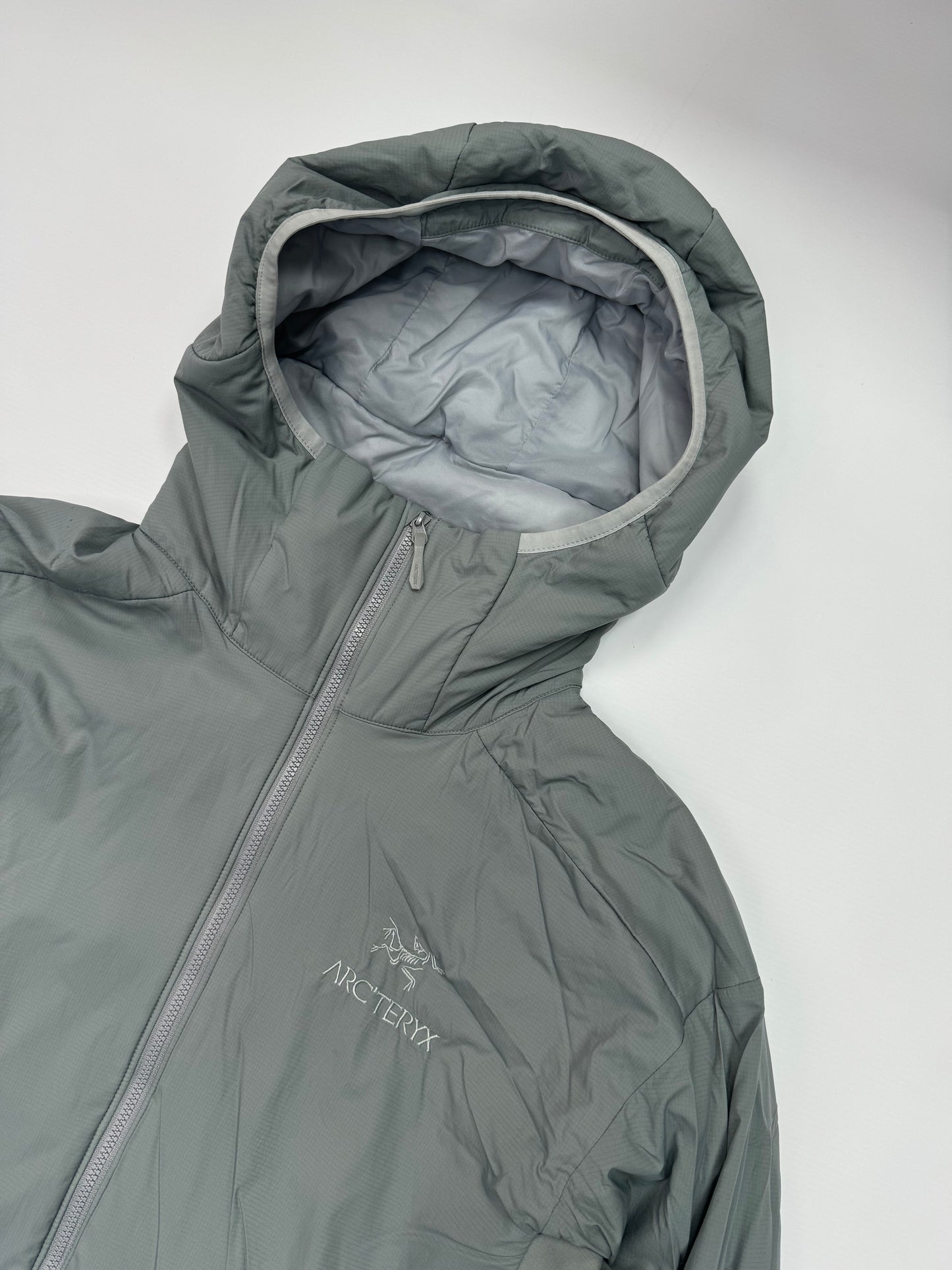 Arcteryx atom LT (L)