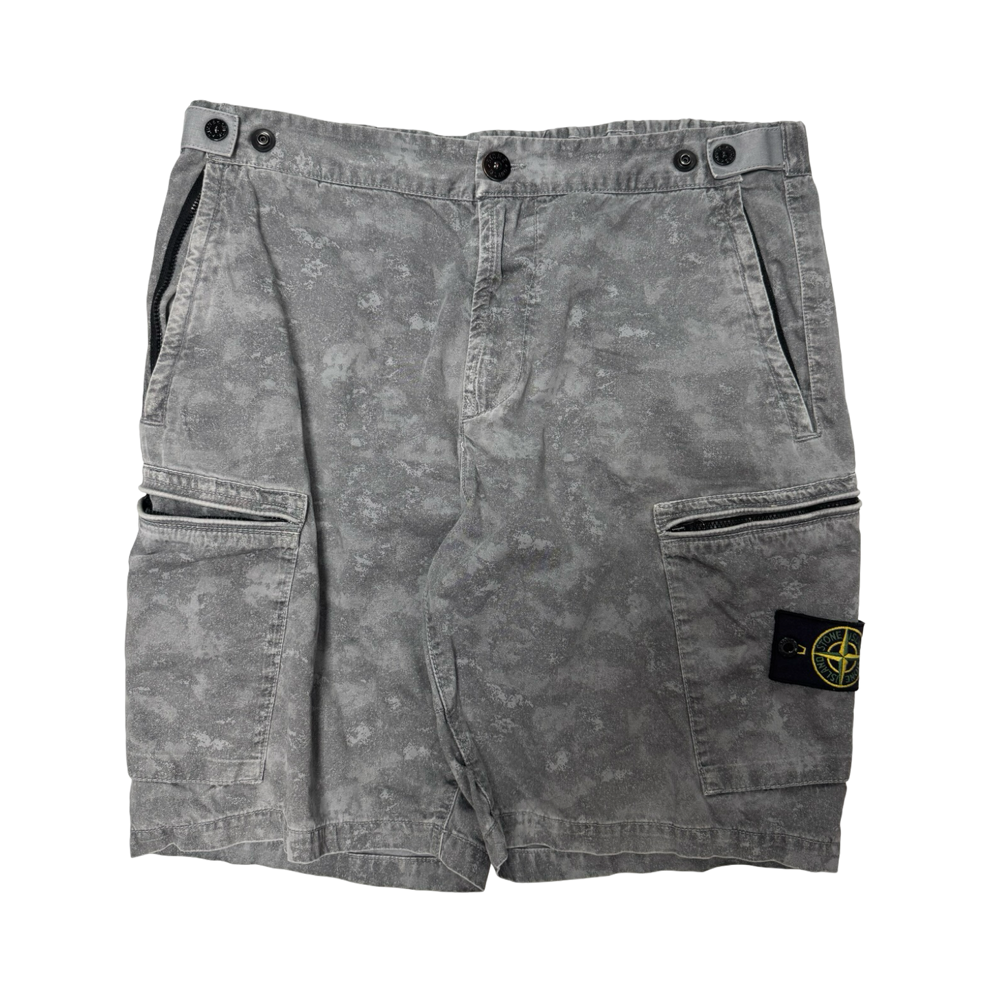 Stone island camo cargo shorts (w34)