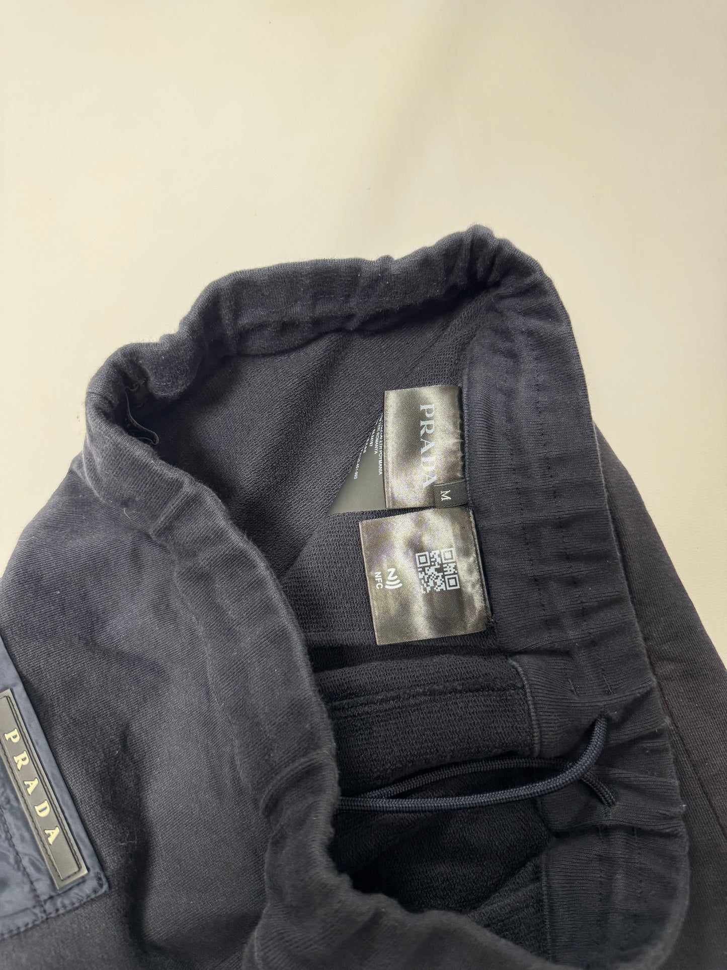 Prada sport jogger shorts (M)
