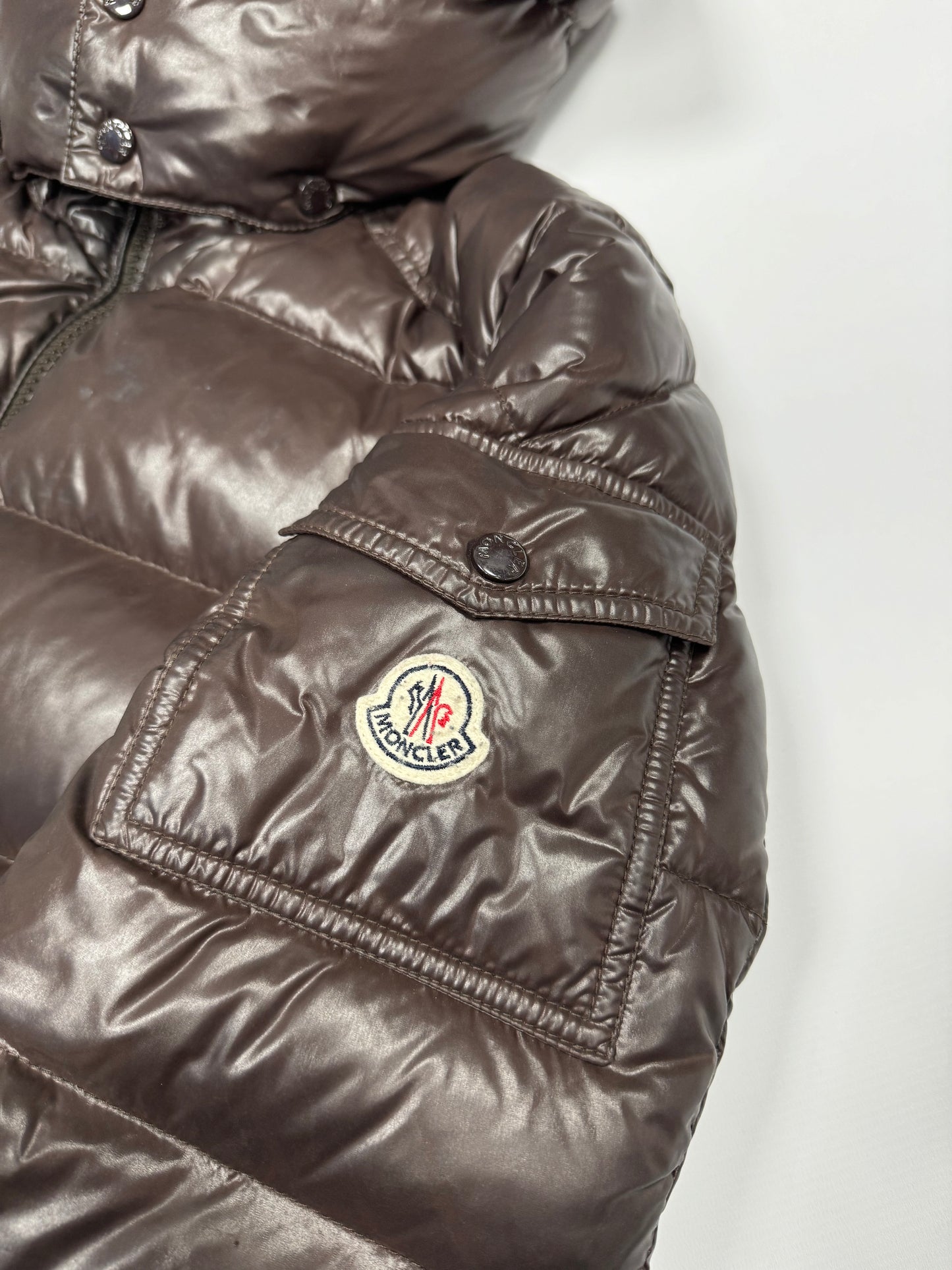 Moncler maya jacket (M)