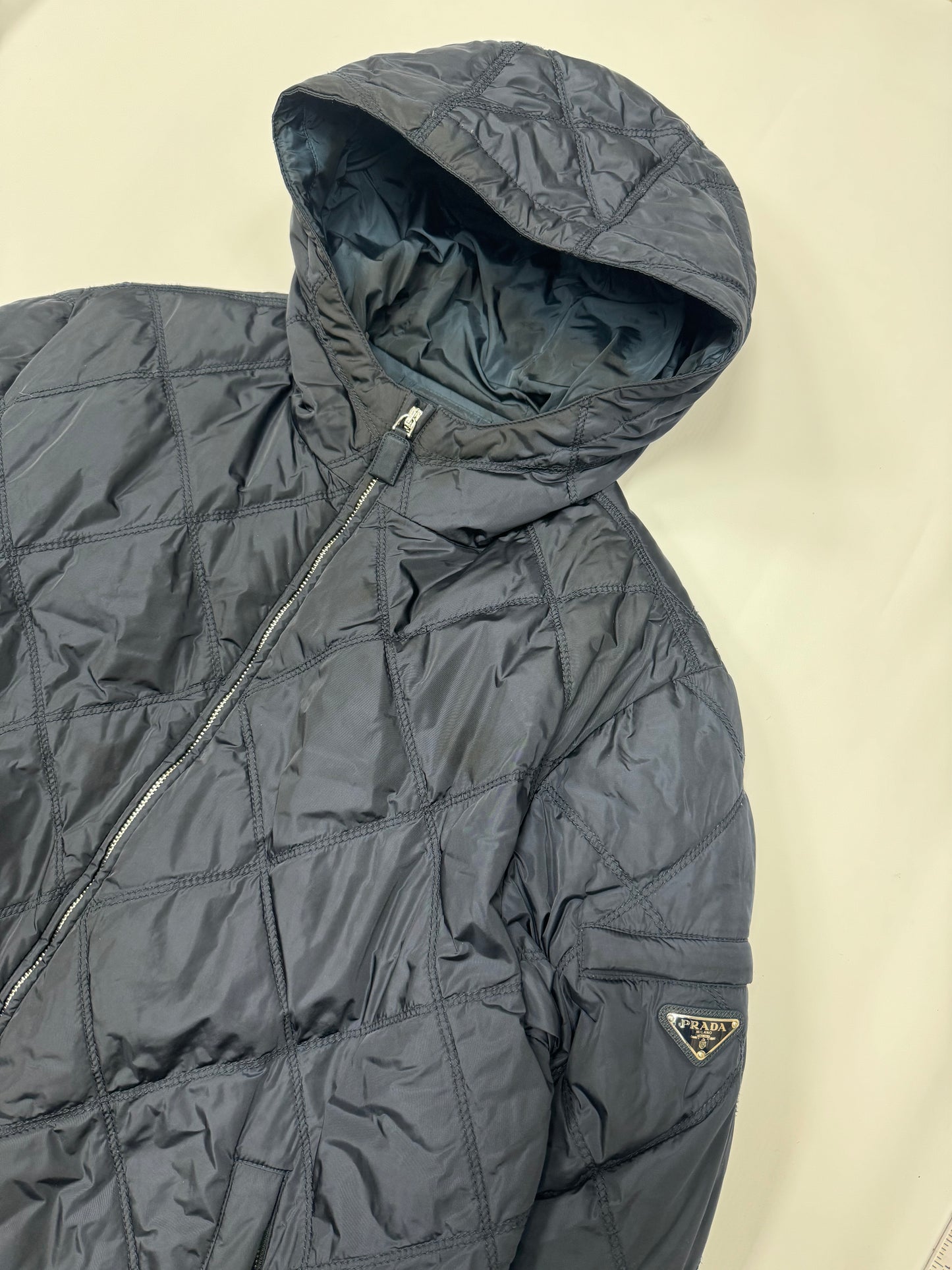 Prada Milano nylon diamond stitch down jacket (XL)