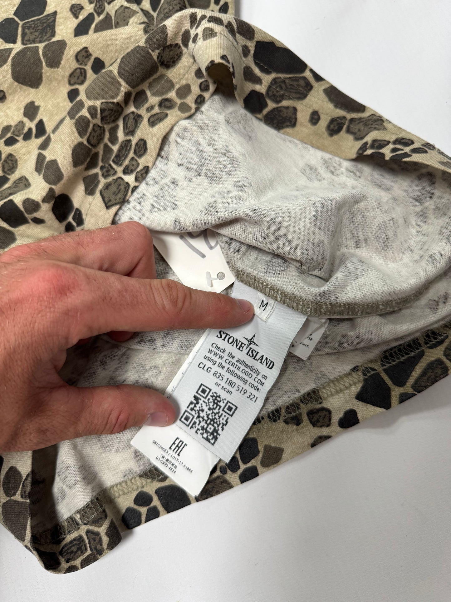 Stone island alligator camo T shirt (M)